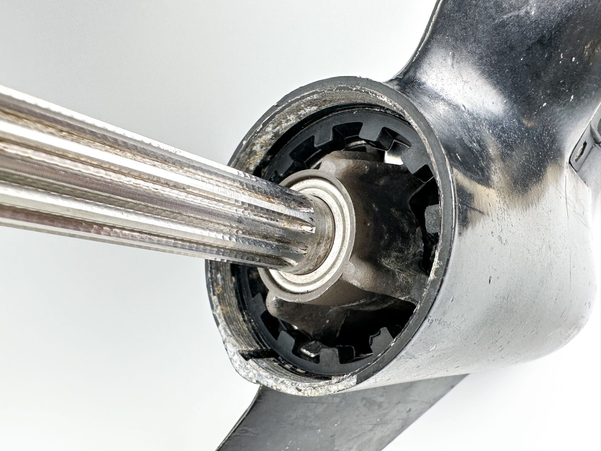 1980-1997 Mercury 40 45 50 HP 2 Stroke Outboard 20" Long Lower Unit