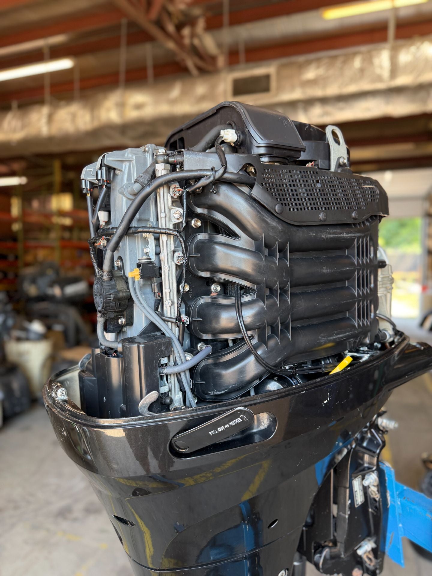 2008 Suzuki DF175 175HP 4 Stroke Outboard Engine 25" Shaft