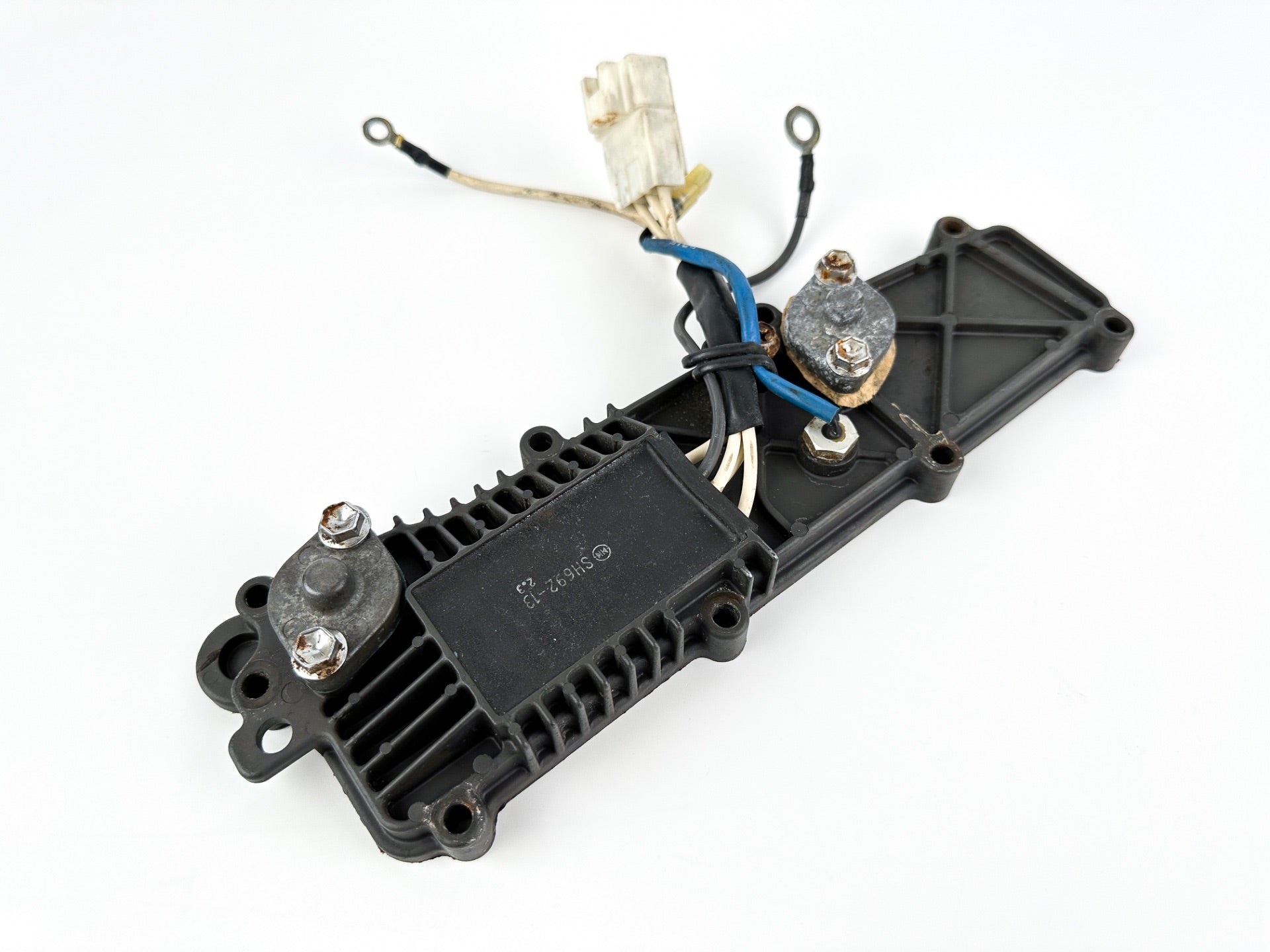 2002 Suzuki 115 HP 4 Stroke Outboard Rectifier & Regulator 32800-90J00 OEM