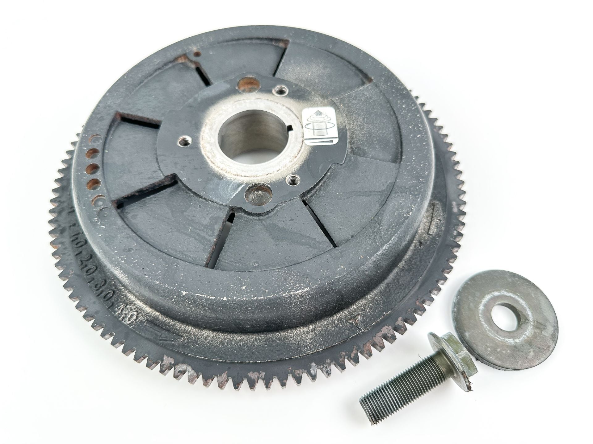 2007 Suzuki 115 HP 4 Stroke Outboard Flywheel 32102-92J10 OEM