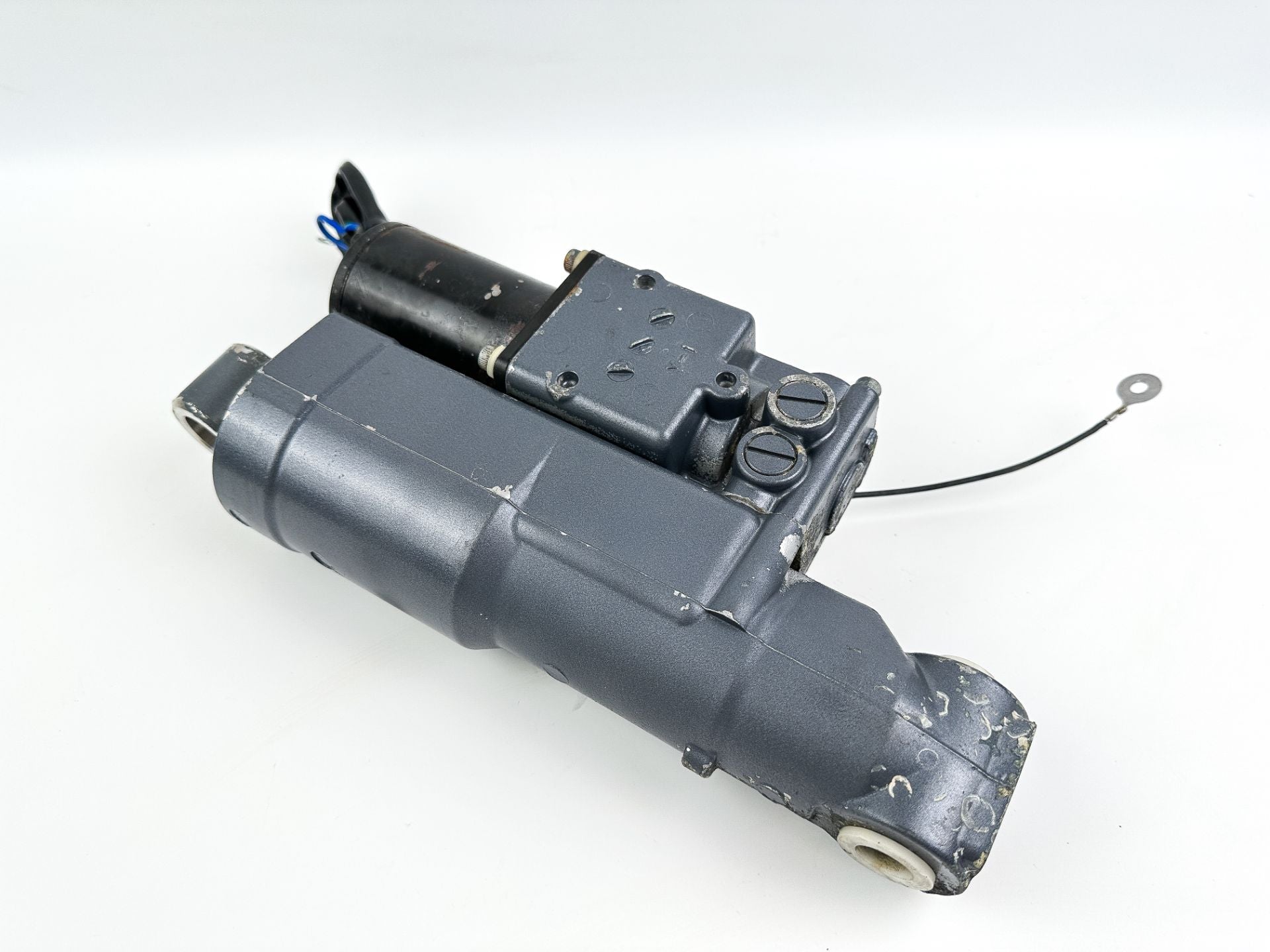 Yamaha 75 80 90 100 HP Outboard Power Trim & Tilt Unit Assembly 67F-43800-01-4D