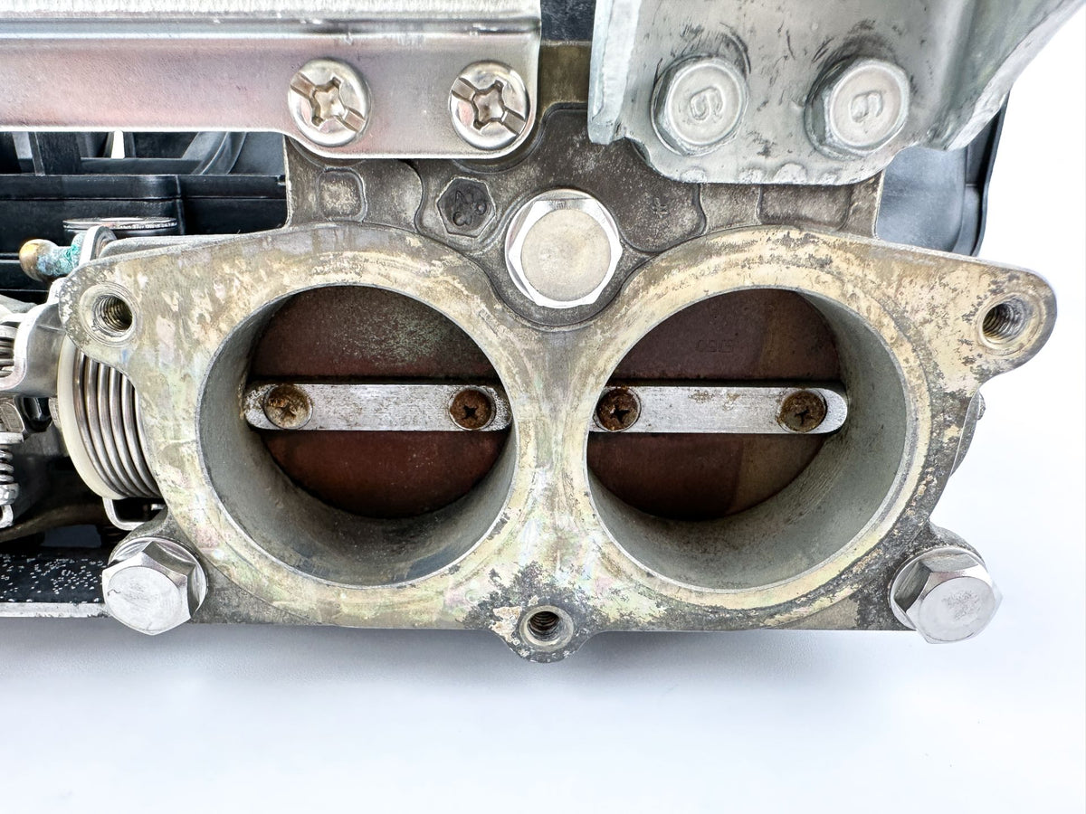2007 Yamaha 150 HP Outboard Intake Manifold & Throttle Body 63P-13751-01-00 Tested