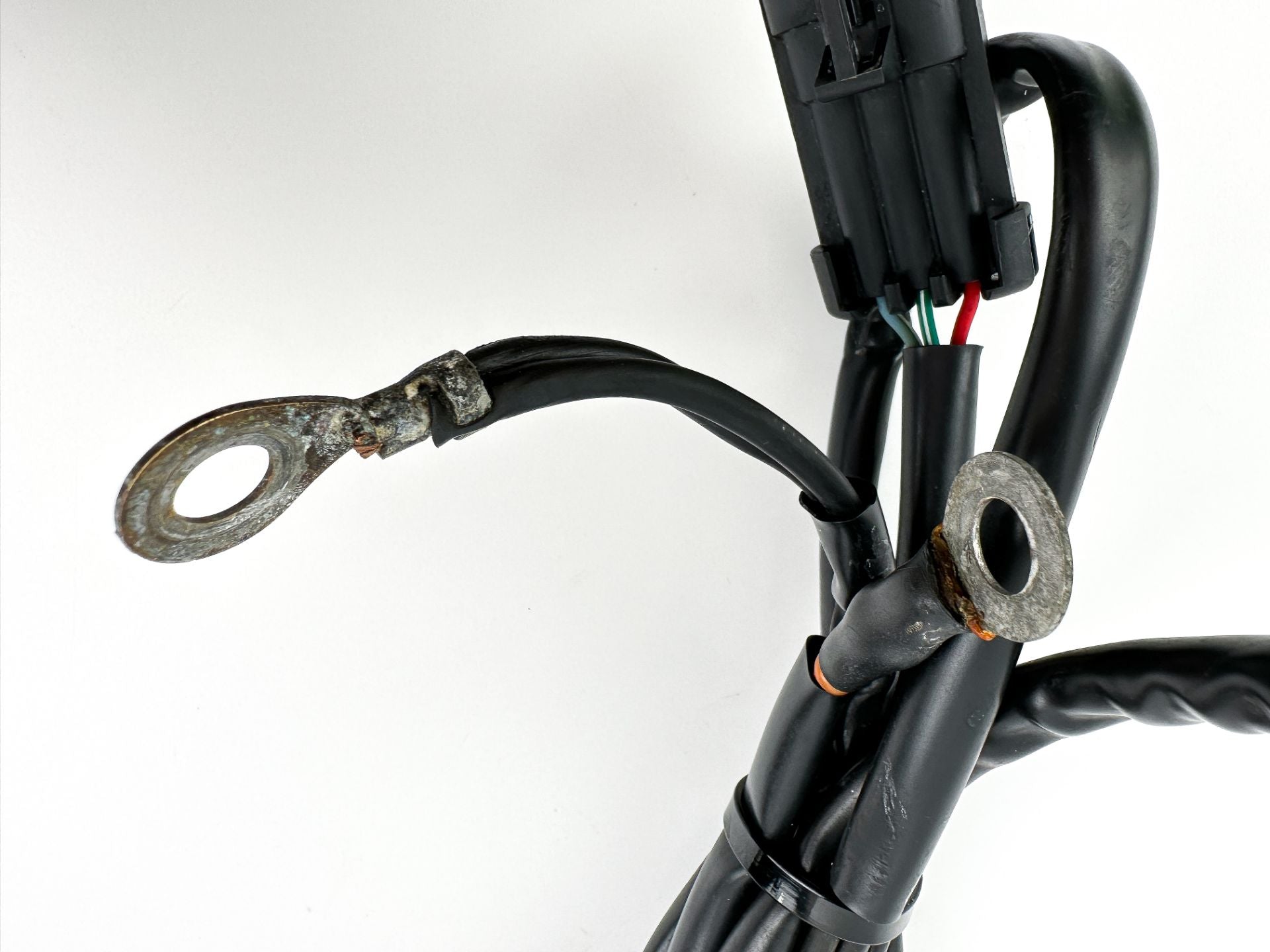 2008 Mercury 300 HP 4 Stroke Outboard Trim Relay Harness 879345T34 OEM