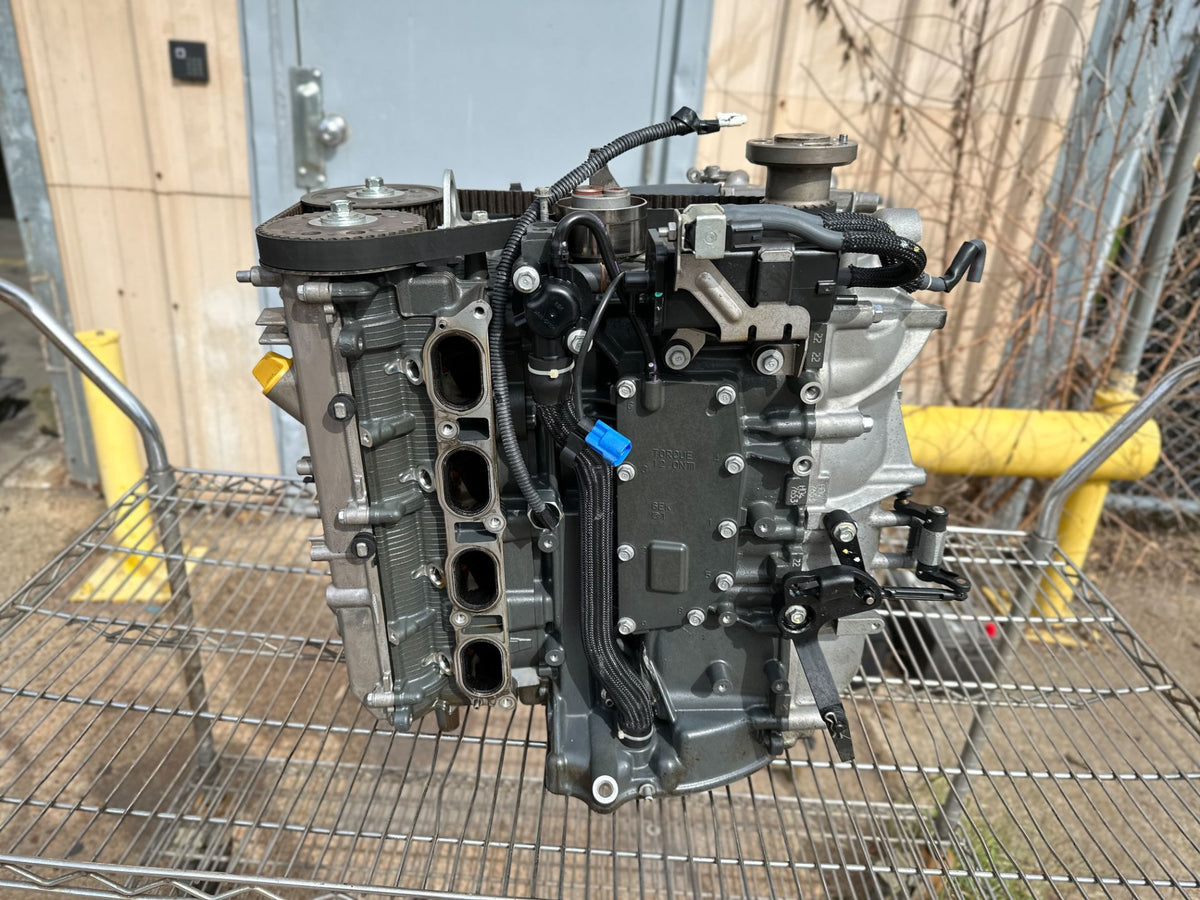 2019 Yamaha 115 HP 4 Stroke Outboard Powerhead 6EK-W009B-12-9S OEM