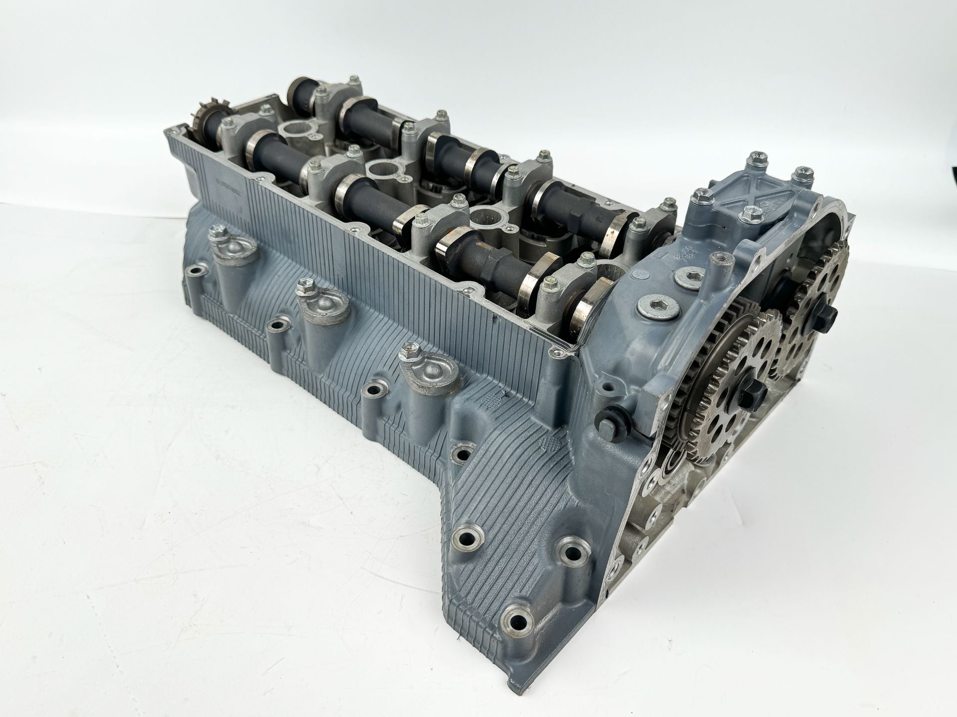 2018 Suzuki 150 HP 4 Stroke Outboard Cylinder Head 11101-96J02 OEM