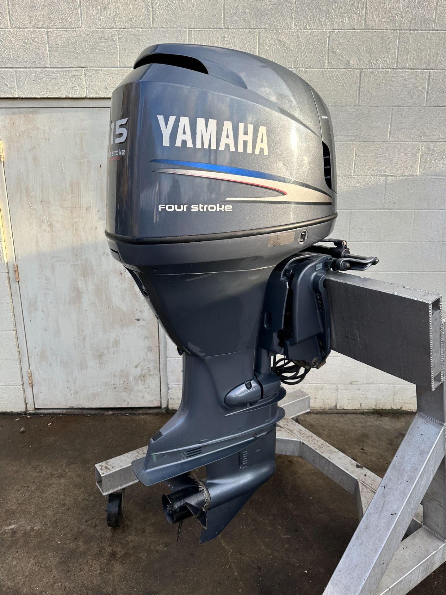 2009 Yamaha 115 HP 4 Stroke Outboard Outboard Engine Complete OEM