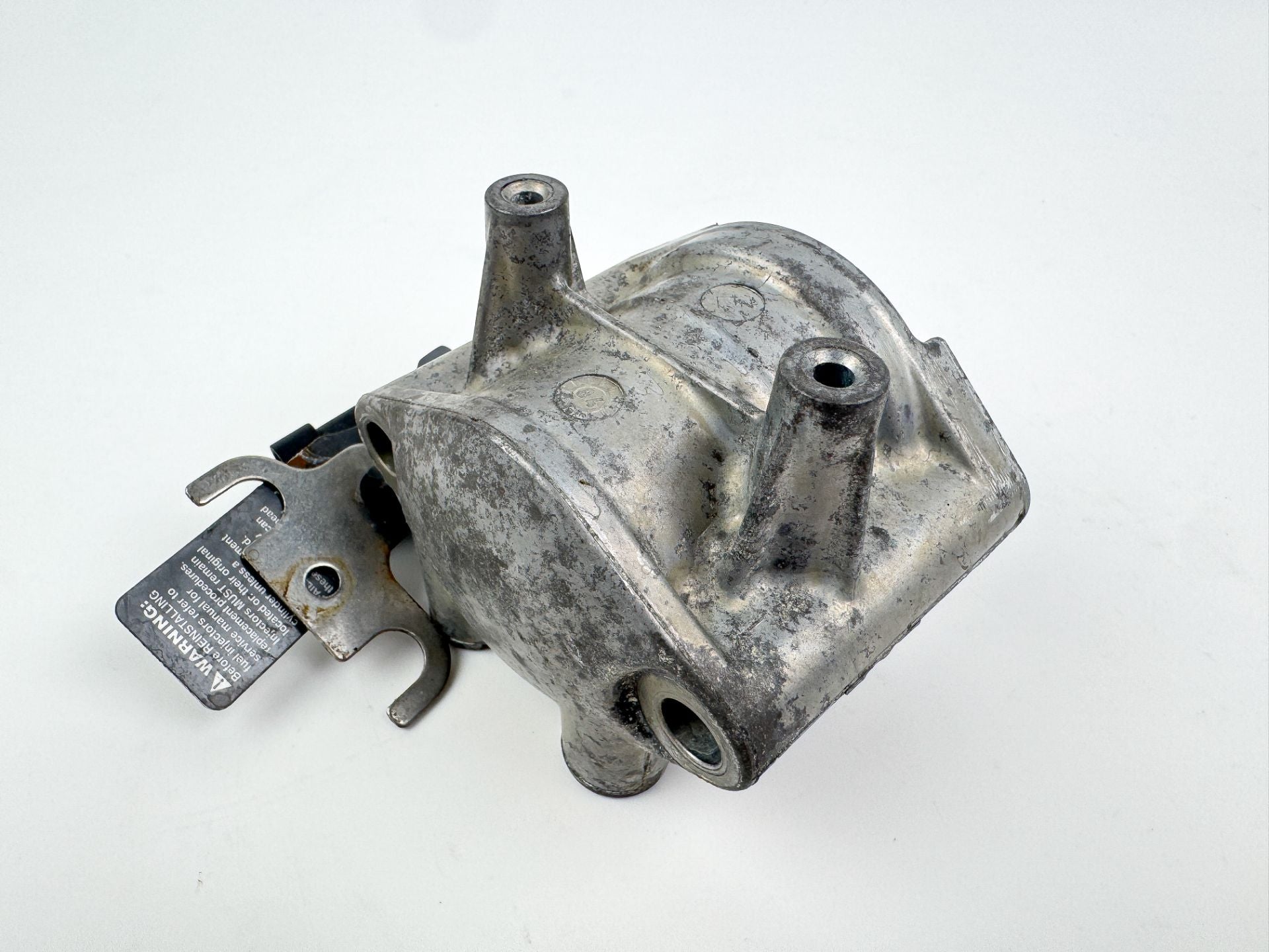 05 - 07 Evinrude Etec 2 Stroke Starboard Side Injector 200HP - 250HP 5006222