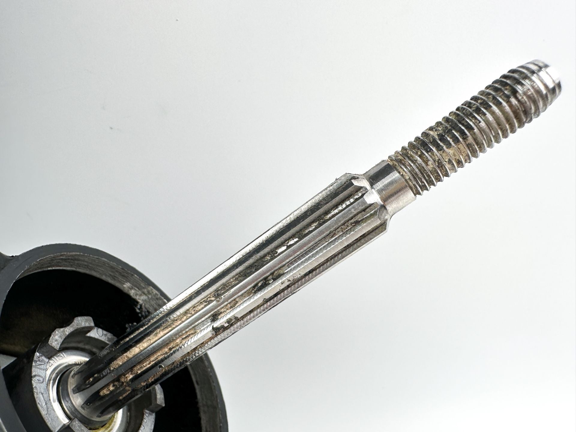 Mercury Mariner 20 25 HP 2 Stroke 15" Short Lower Unit Gear Case 8669T26