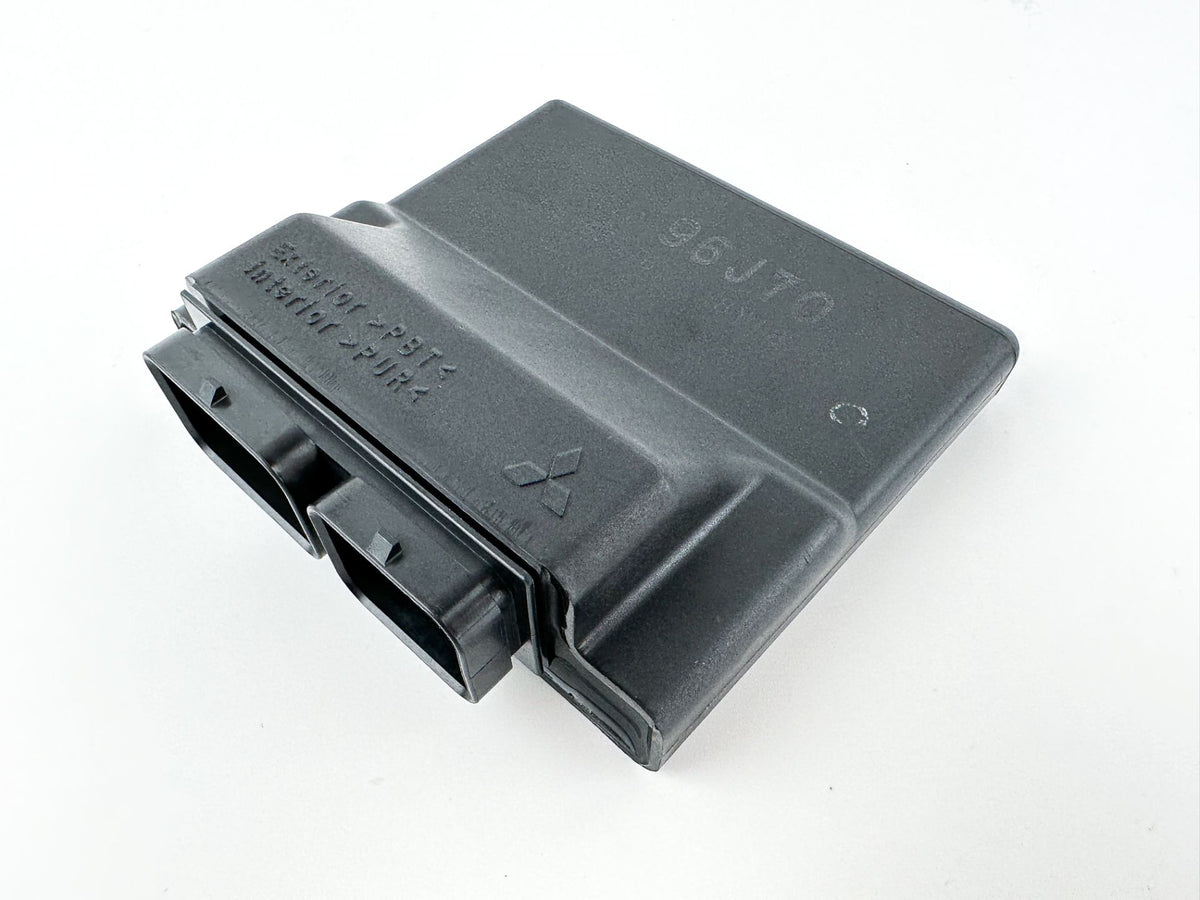 2007 Suzuki 175 HP 4 Stroke Outboard Engine Control Unit ECU 33920-96J70 OEM
