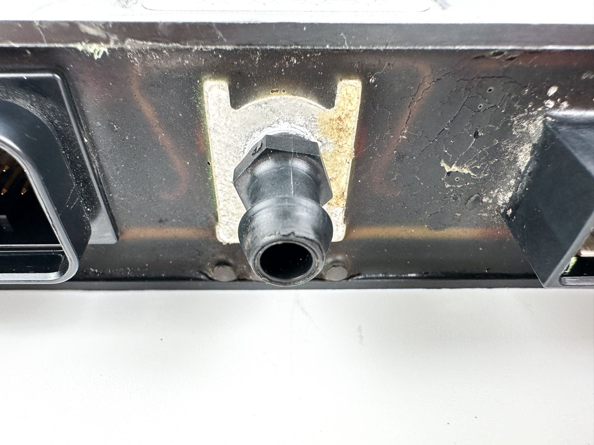 2013 Evinrude 75HP Etec 2 Stroke Outboard Engine Control Unit ECU EMM 0587128