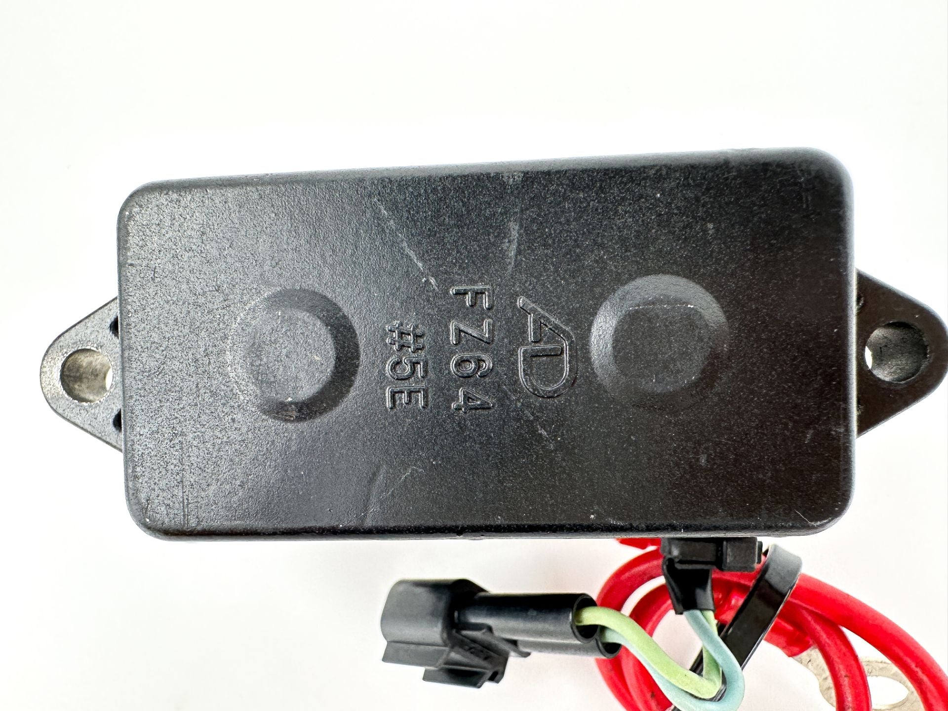 2005 Yamaha 115 HP 4 Stroke Outboard Trim Tilt Relay 68V-8195B-01-00 OEM