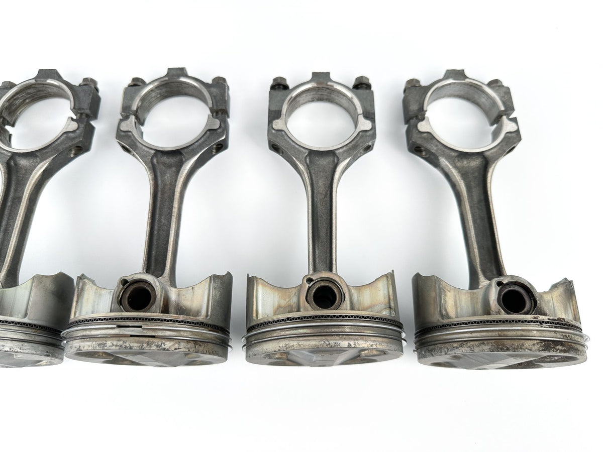 2003 Yamaha 225 HP 4 Stroke Outboard Piston & Connecting Rod Set 69J-11631-00-B0 OEM