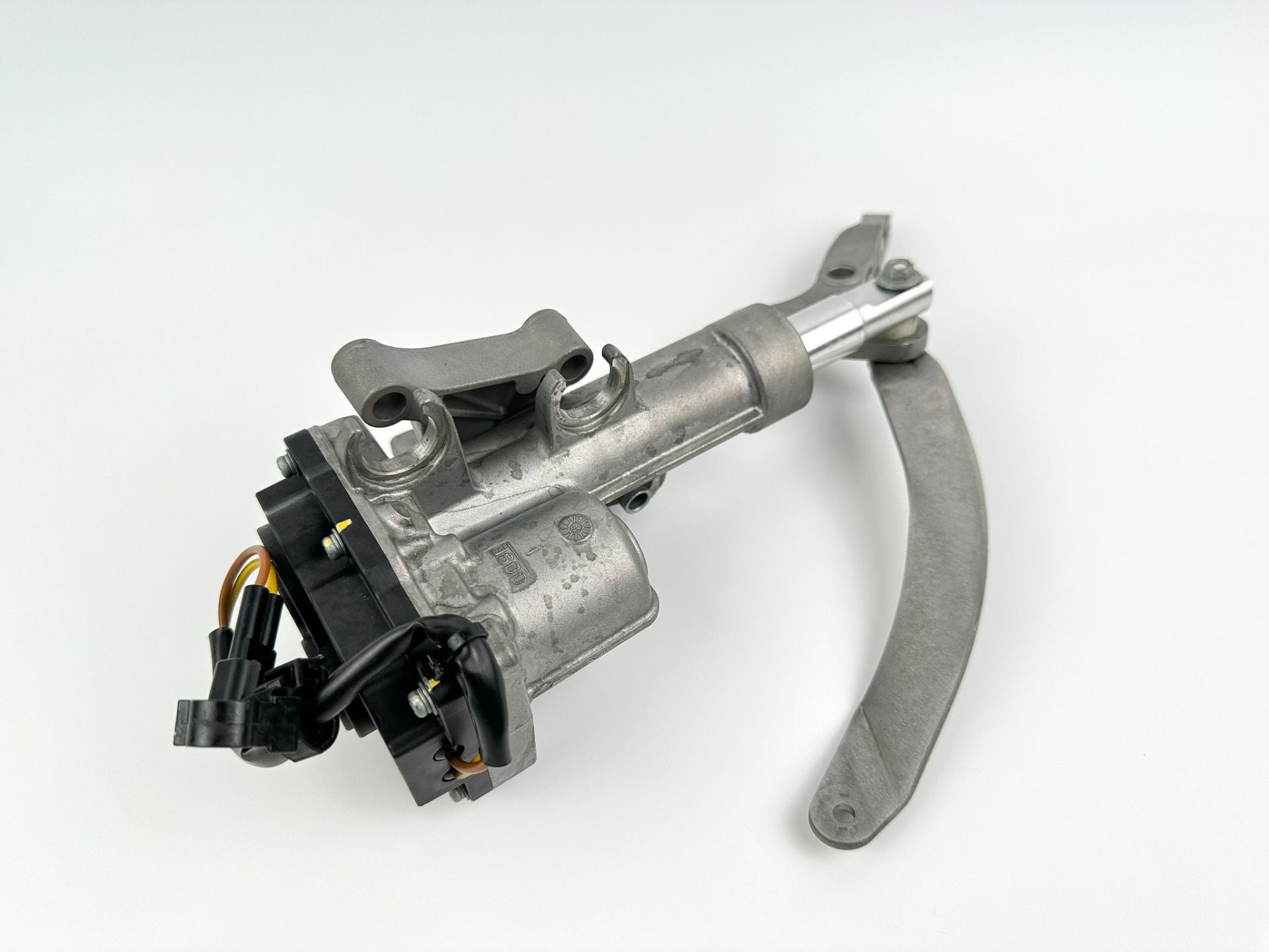 2019 Yamaha 250 HP 4 Stroke Outboard Shift Actuator 6DV-4820A-00-00 OEM