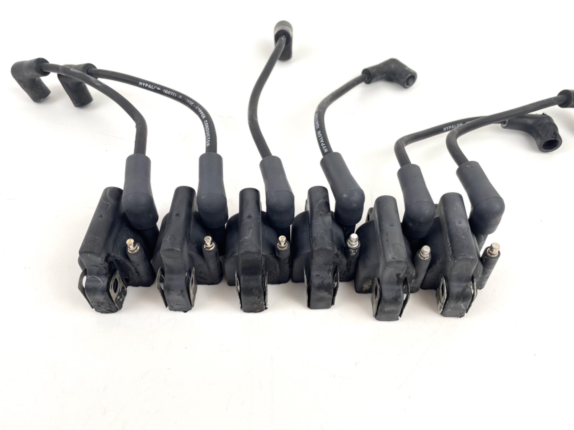 2000 Johnson 225 HP 2 Stroke Outboard Ignition Coil Set 0582508 OEM