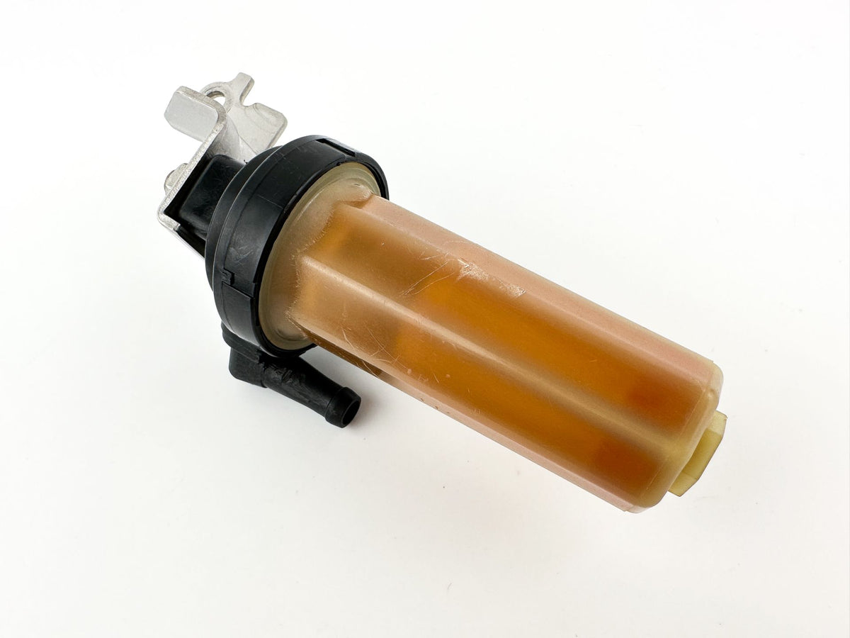 2002 Yamaha 115 HP 4 Stroke Outboard Fuel Filter Assembly 68V-24560-01-00 OEM