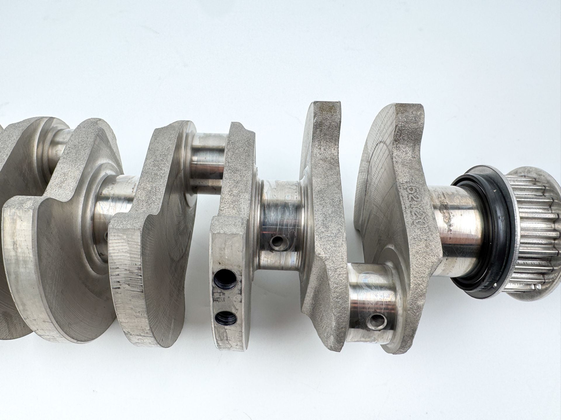 2002 Yamaha 50 HP 4 Stroke Outboard Crankshaft 62Y-11411-20-00 OEM
