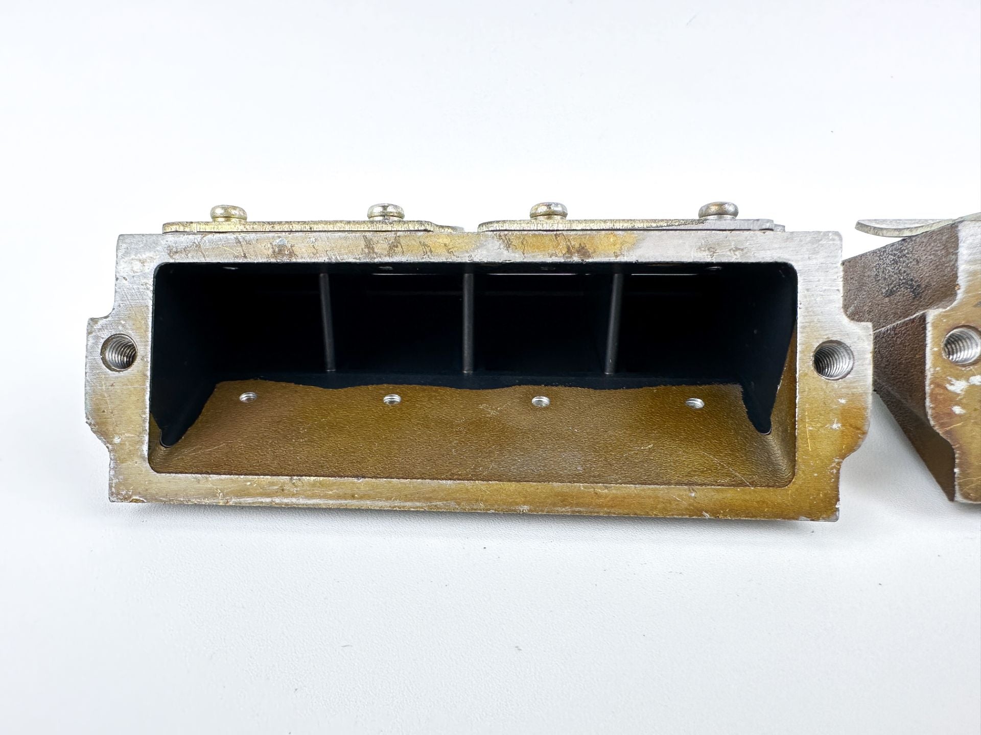 2001 Yamaha 115 HP 2 Stroke Outboard Reed Valve Assembly Set 6E5-13610-00-00 OEM
