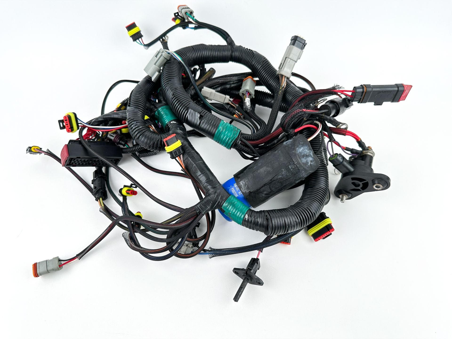 2013 Evinrude 250 HP 2 Stroke Outboard Engine Wire Harness 0587041 OEM