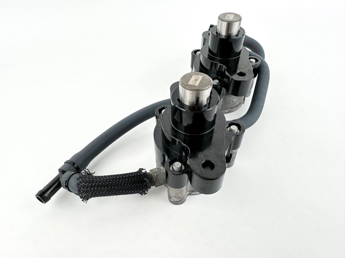 2007 Yamaha 150 HP 4 Stroke Outboard Fuel Pump 63P-24410-00-00 OEM