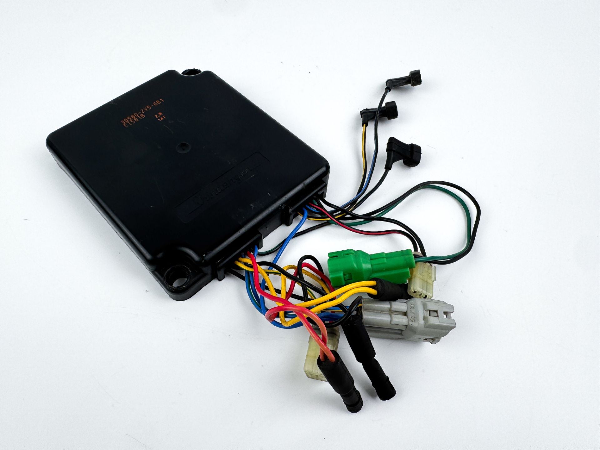30580-ZV5-681 Honda 98-03 4 Stroke Outboard CDI C.D.I Module Ignition Control 40HP