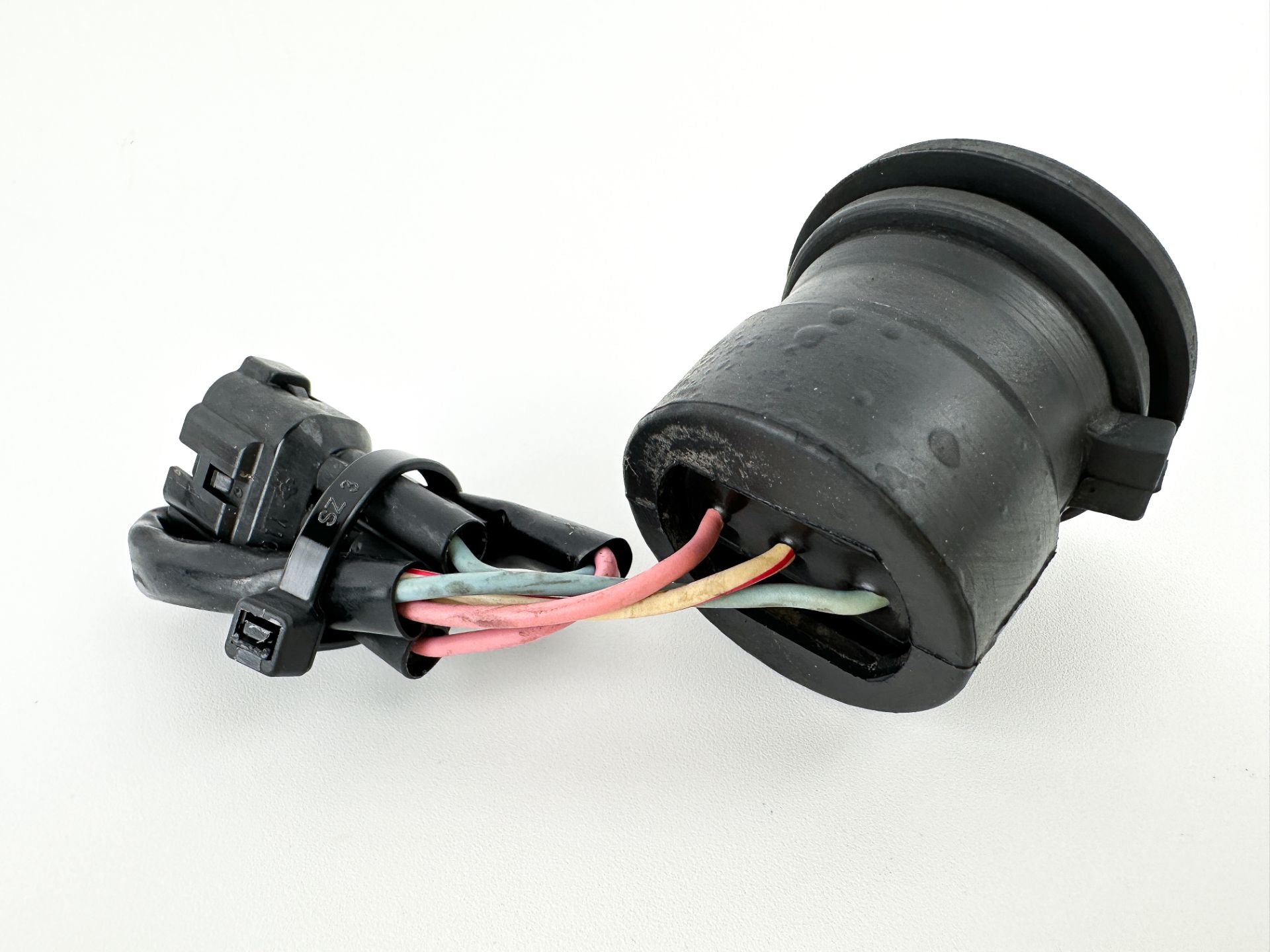 2005 Suzuki 115 HP 4 Stroke Outboard Trim Switch 37850-99E05 OEM