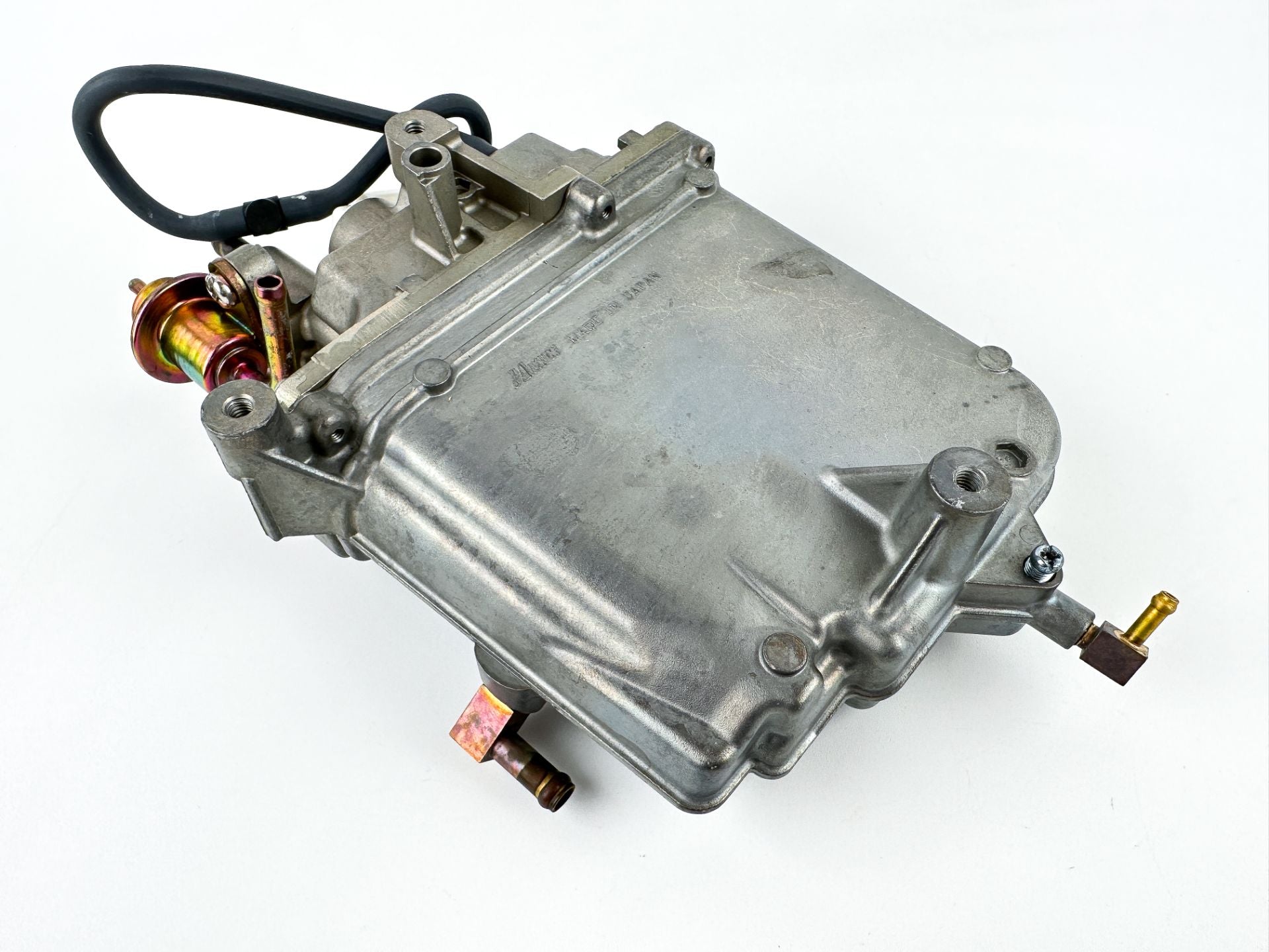 2004 Yamaha 150 HP 4 Stroke Outboard VST Float Chamber Assembly 63P-13907-00-00 OEM