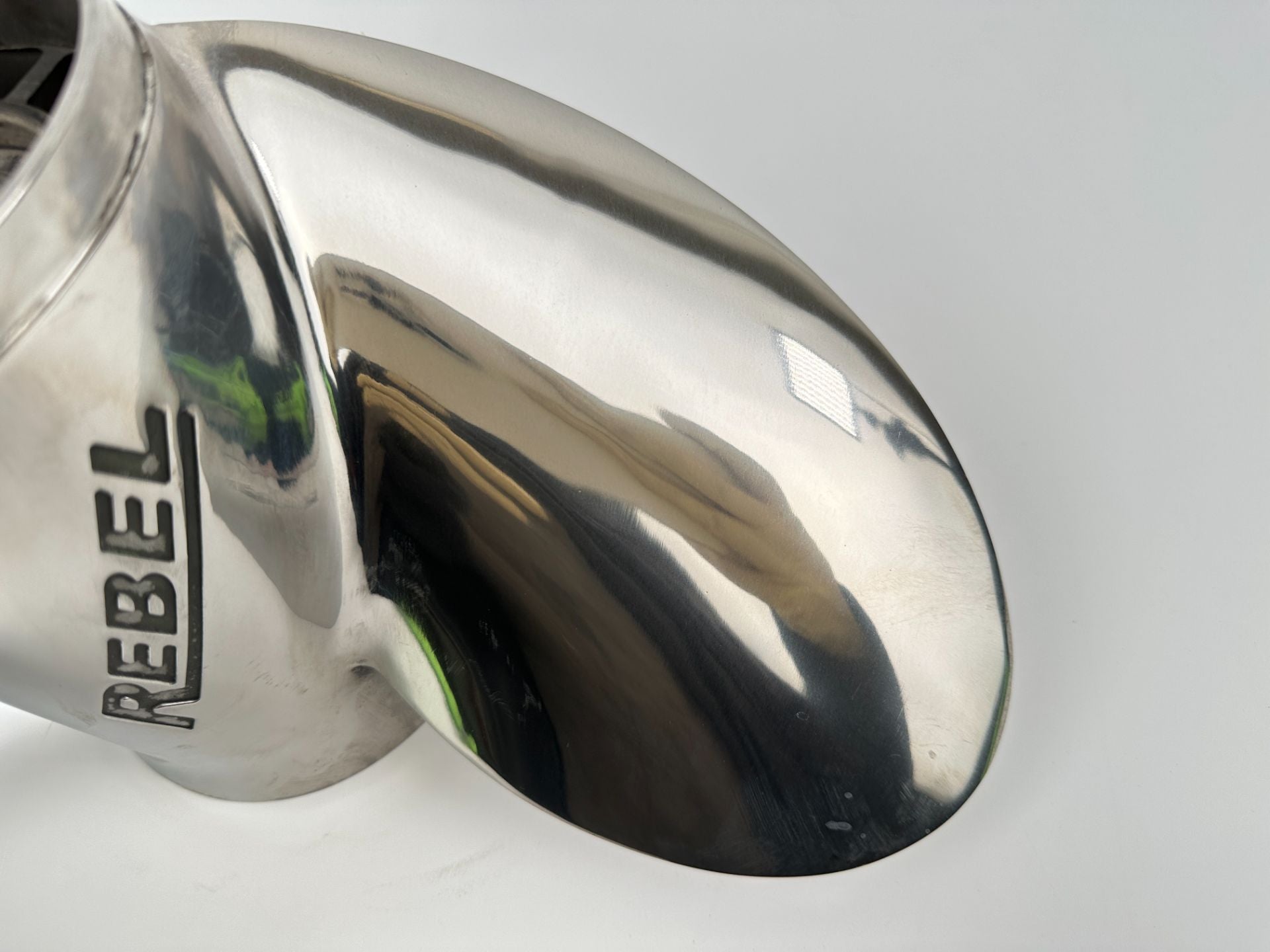 Evinrude Johnson Rebel Prop Stainless Steel 15 1/4 x 19P RH Standard 763570