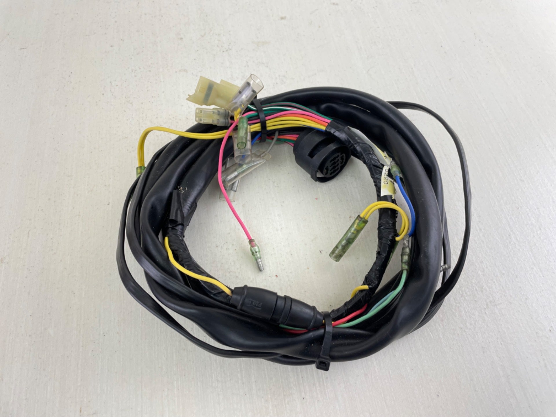 Yamaha  Tiller Wiring Harness With 12 Pin Connection 6H5-83553-11