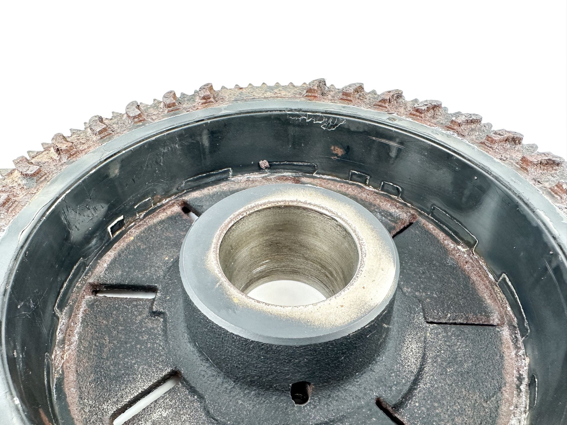 2011 Suzuki 140 HP 4 Stroke Outboard Flywheel 32102-92J10 OEM