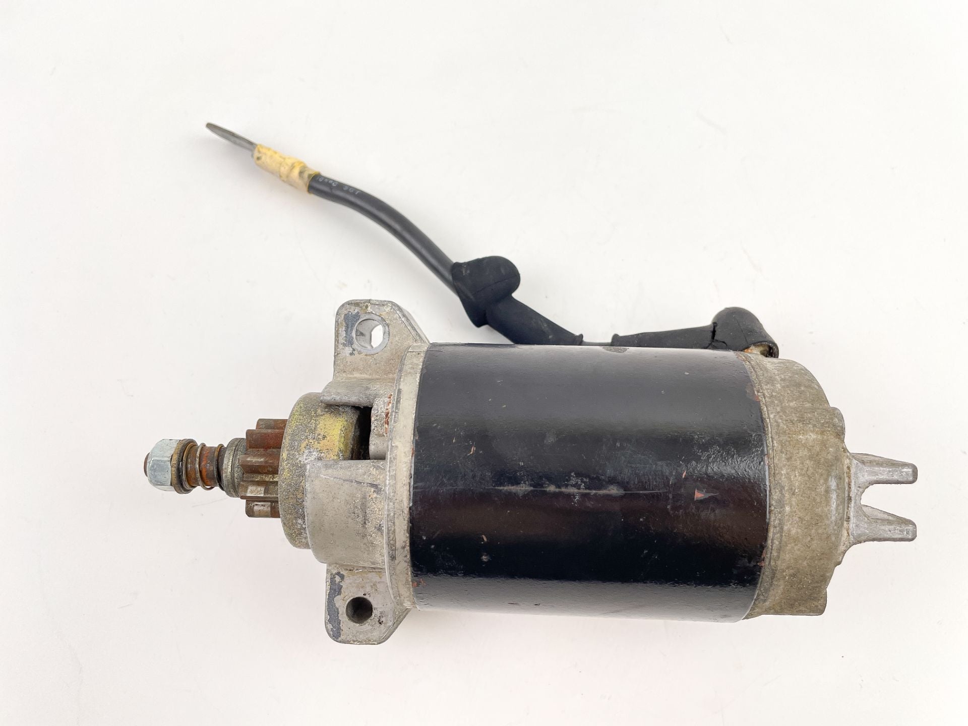 2001 Yamaha 25 HP 4 Stroke Outboard Starter Motor 65W-81800-01-00 OEM