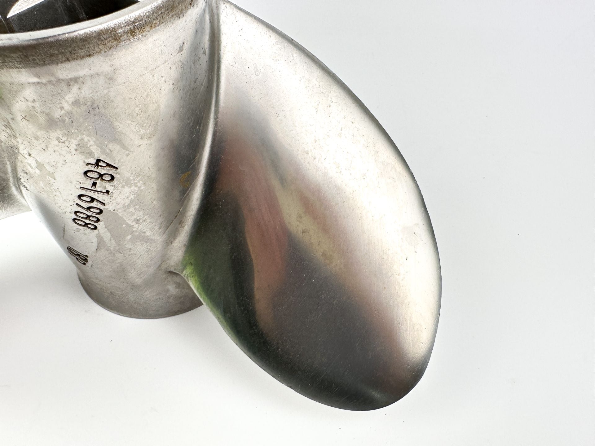 Mercury Marine Vengeance 13 x 18 P Stainless Steel Propeller 48-16988 RH