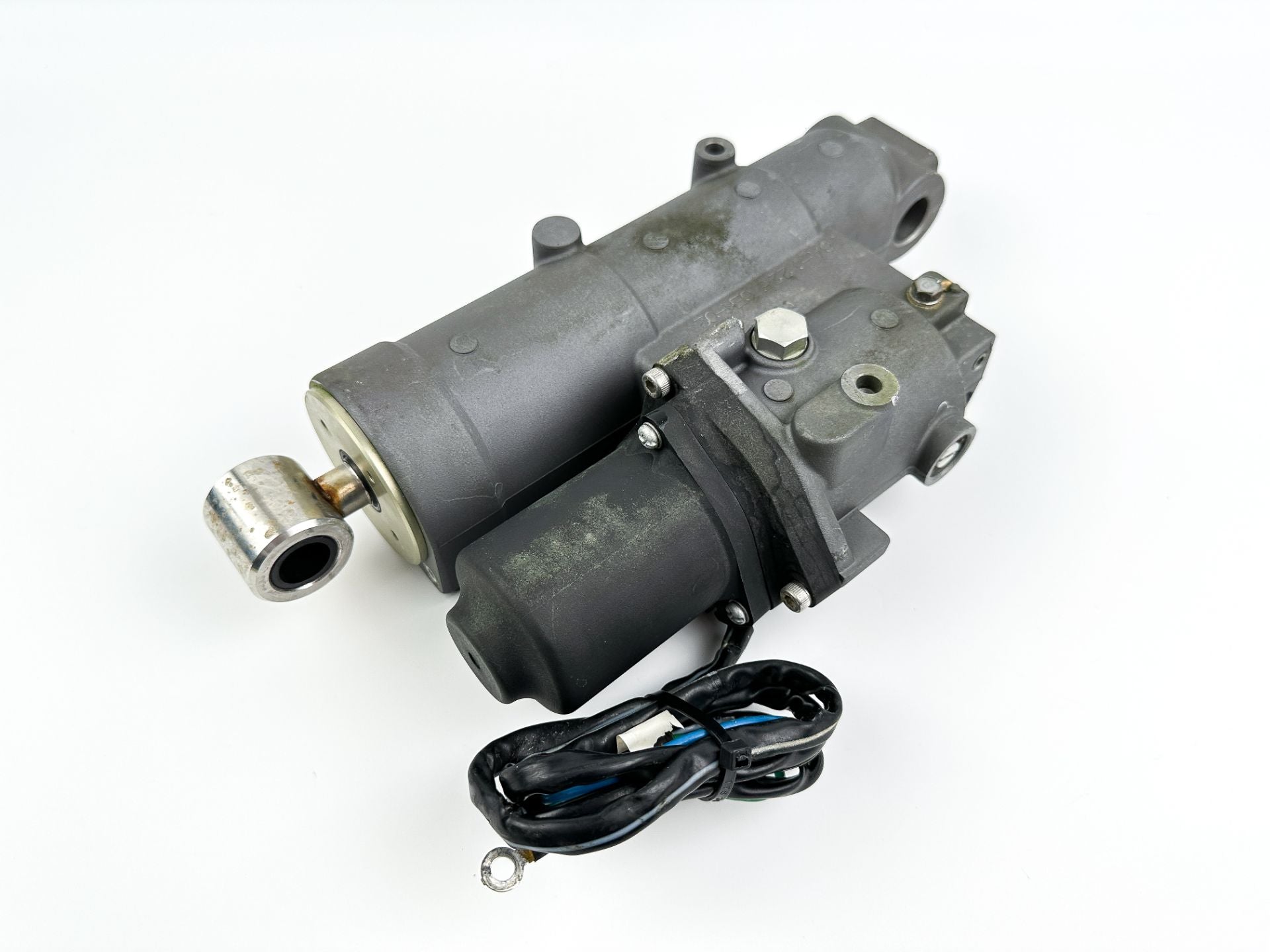 2014+ Yamaha F 90 115 HP Outboard Power Trim Tilt Unit 6EK-43800-02-00 OEM
