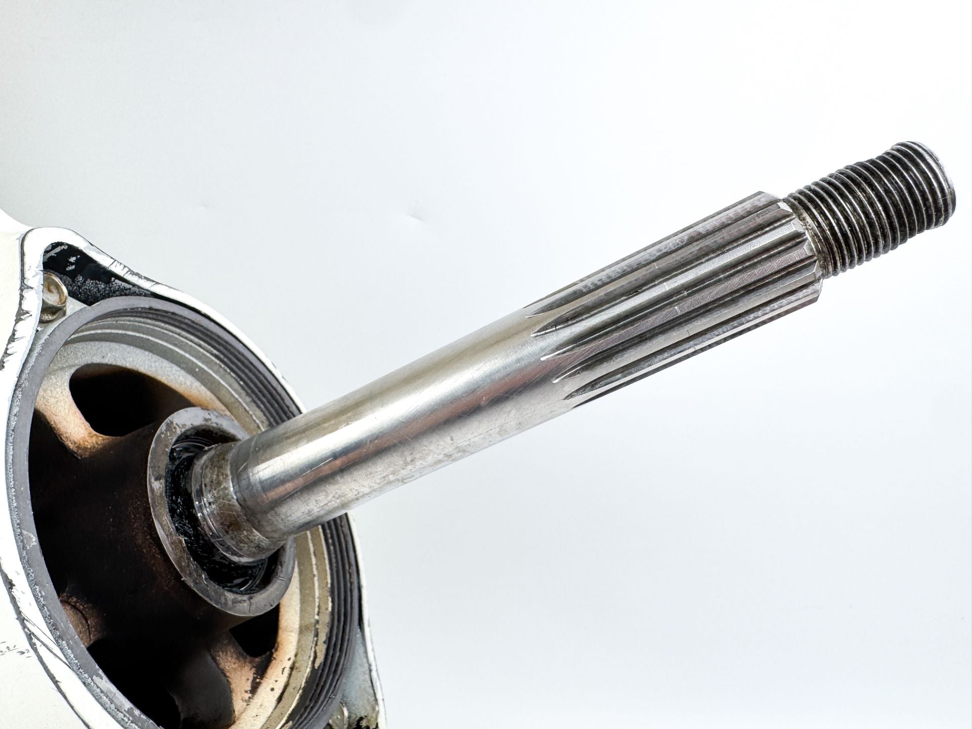 Evinrude Etec 150 175 200 HP 2 Stroke 25" XL Magnum 2 M2 Lower Unit Assembly