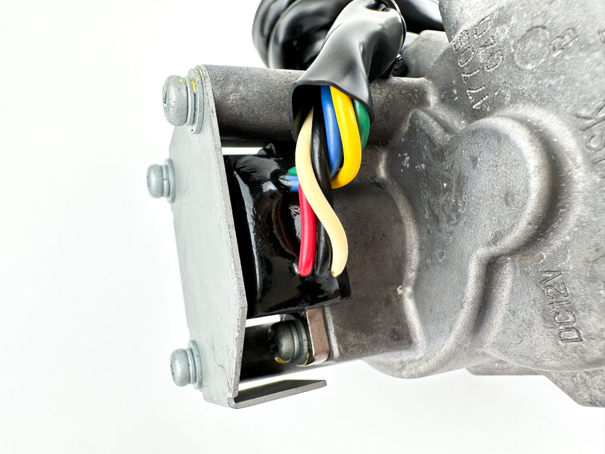 2017 Yamaha 350 HP 4 Stroke Outboard Shift Actuator 6AW-4820A-11-00 OEM