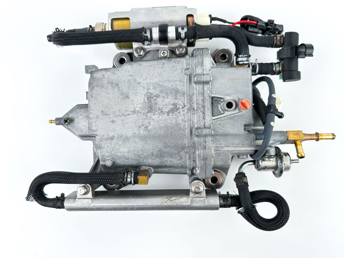 2009 Yamaha 250 HP 4 Stroke Outboard VST Float Chamber Assembly 6P2-14180-04-00 OEM