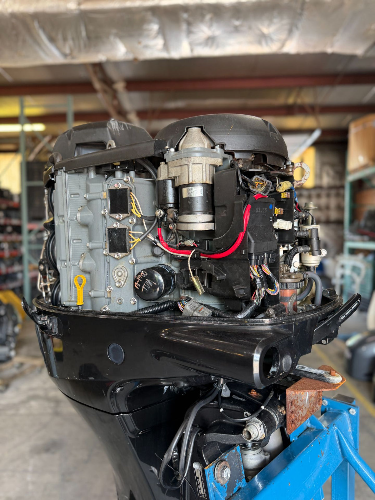 2007 Suzuki 200HP V6 4 Stroke Outboard Engine 25" Shaft - Needs Work