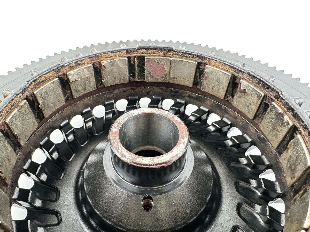 Evinrude Etec 2 Stroke Outboard 225 250 300 HP Flywheel 0586814 - Needs Repair