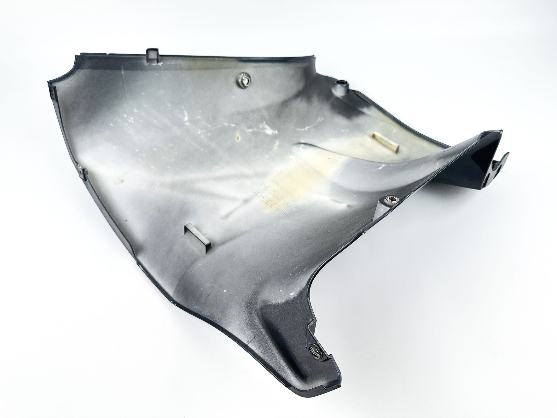 2012 Yamaha 250 HP 4 Stroke Outboard Lower Apron Cover Set 6CB-42741-00-8D OEM