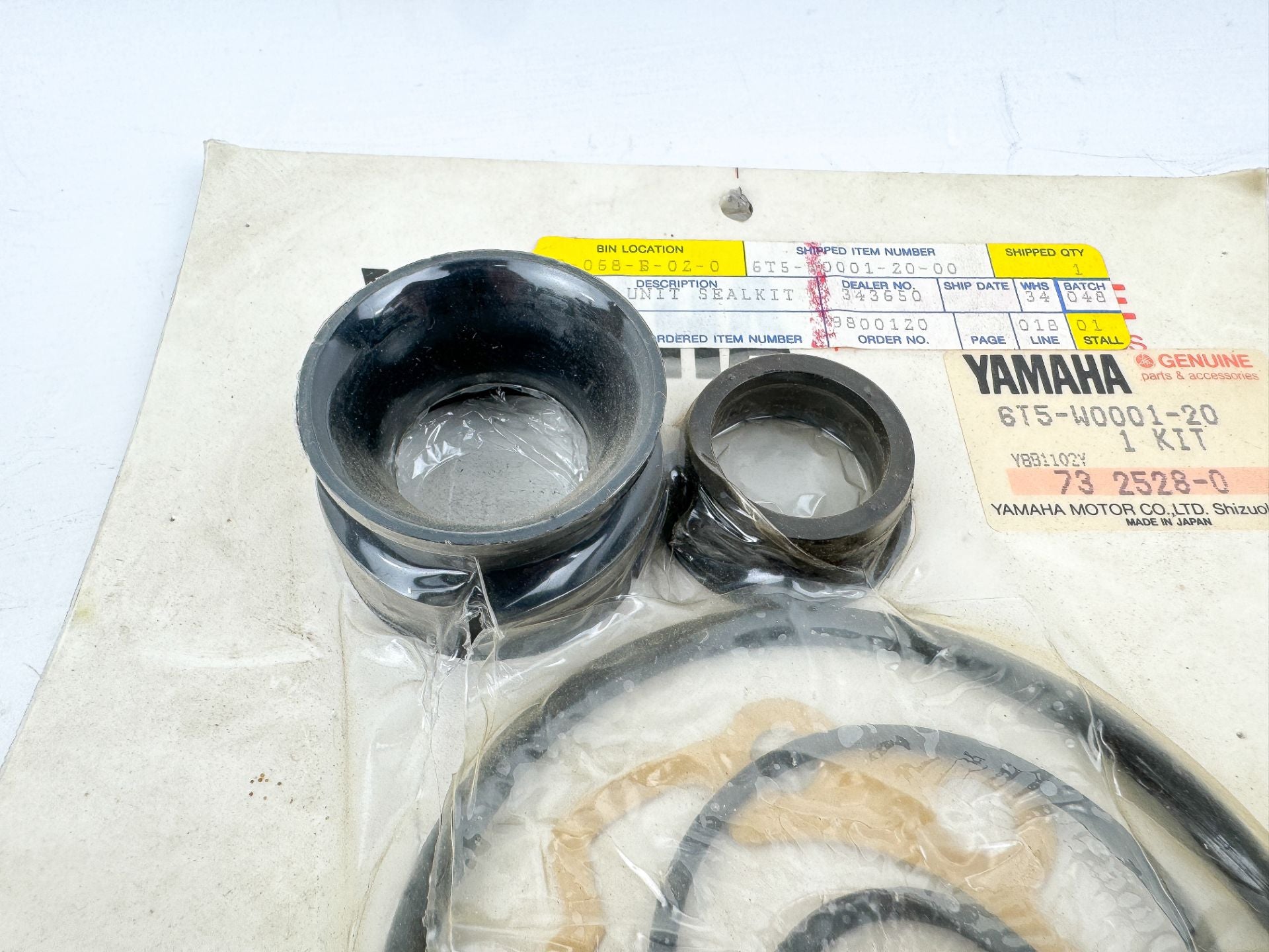 Yamaha Lower Unit Seal Kit 6T5-W0001-20-00 Brand New OEM