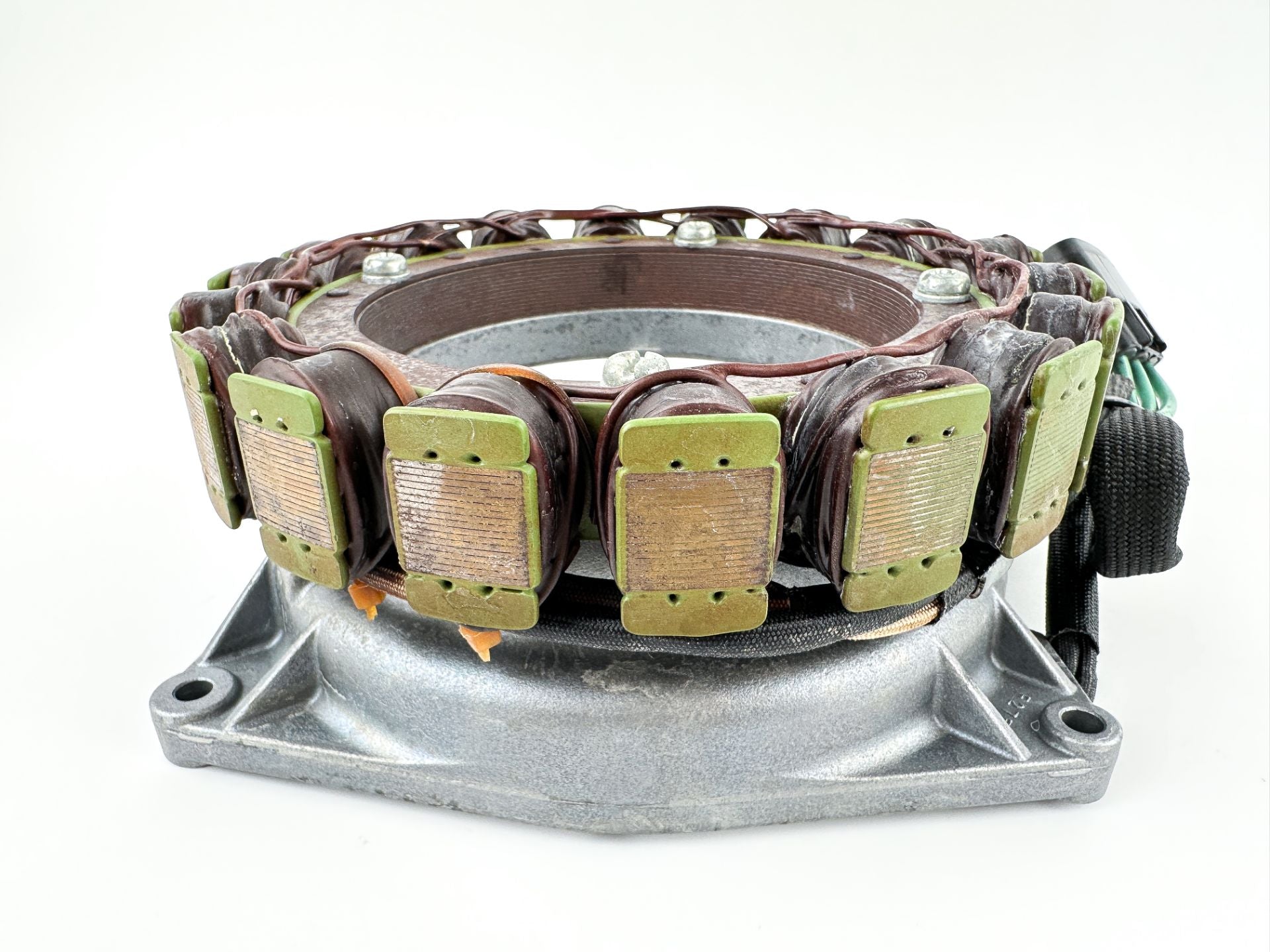 2015 Yamaha 150 HP 4 Stroke Outboard Coil Pulser Base Stator Assembly 63P-81460-00-00 OEM