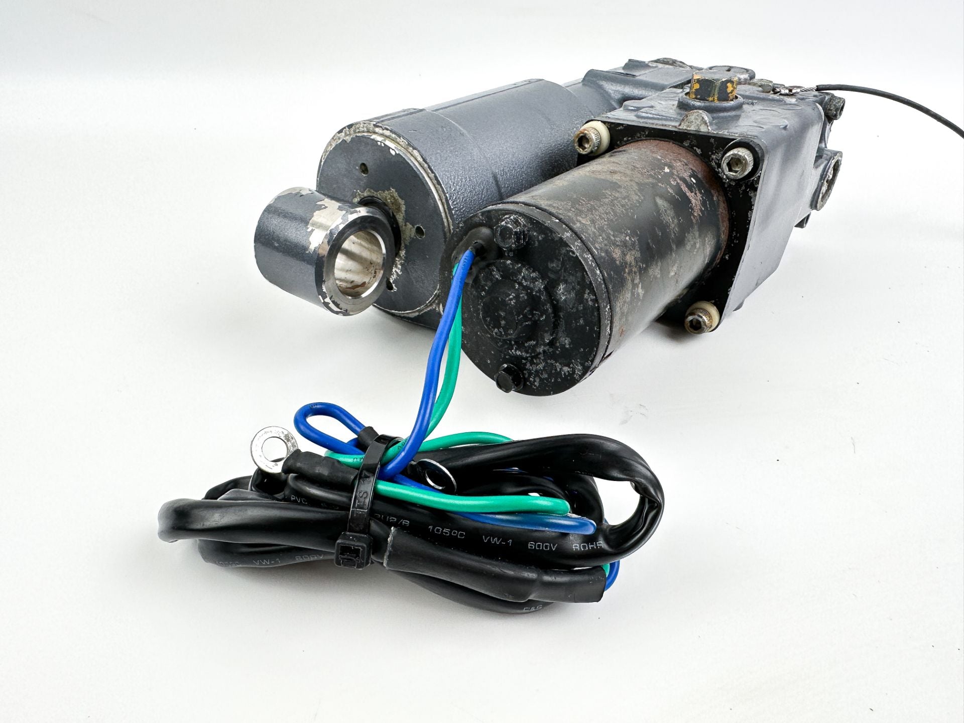 Yamaha 75 80 90 100 HP Outboard Power Trim & Tilt Unit Assembly 67F-43800-01-4D