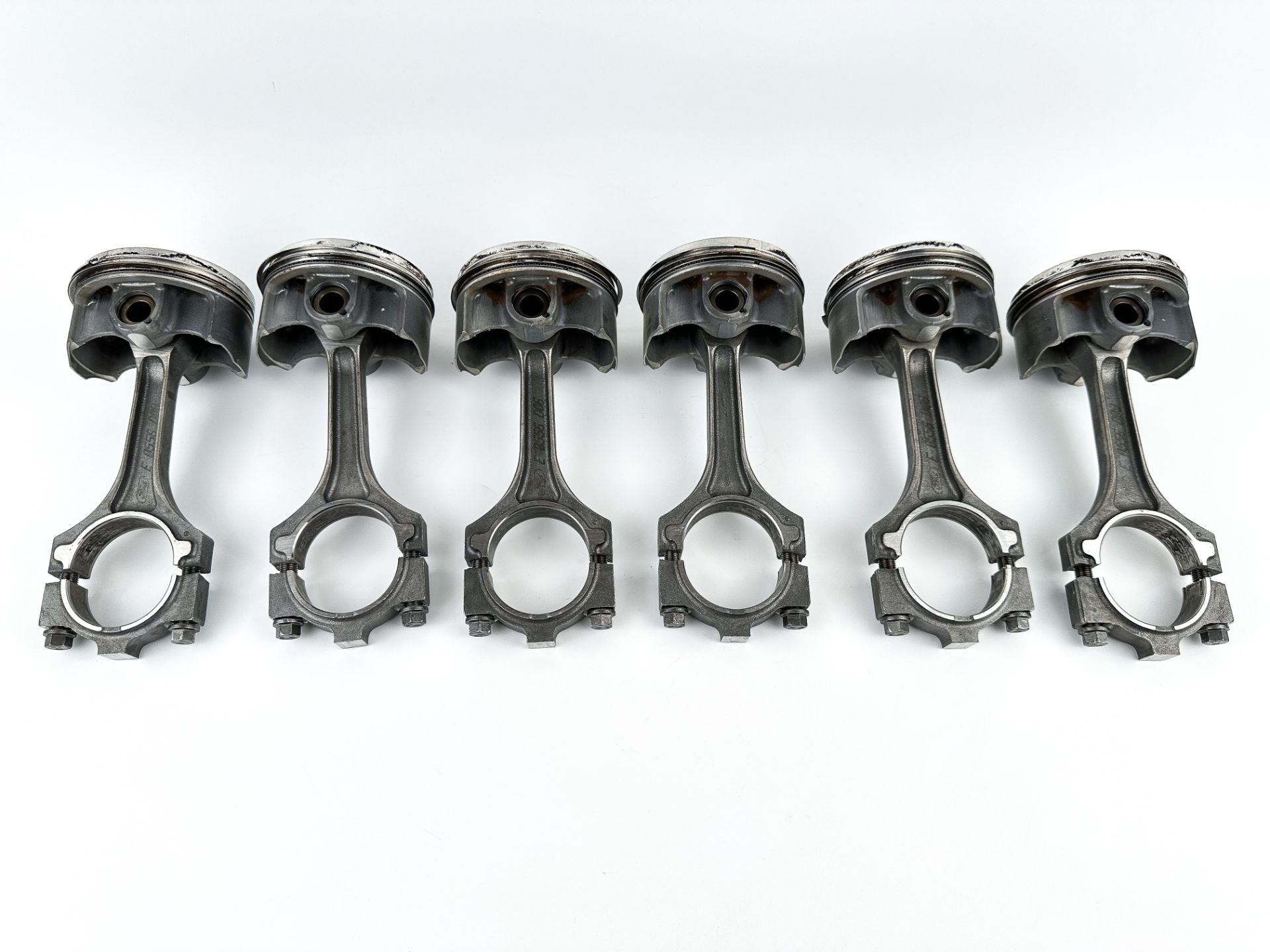 2007 Yamaha 250 HP 4 Stroke Outboard Piston & Connecting Rod Set 6P2-11631-00-B0 OEM