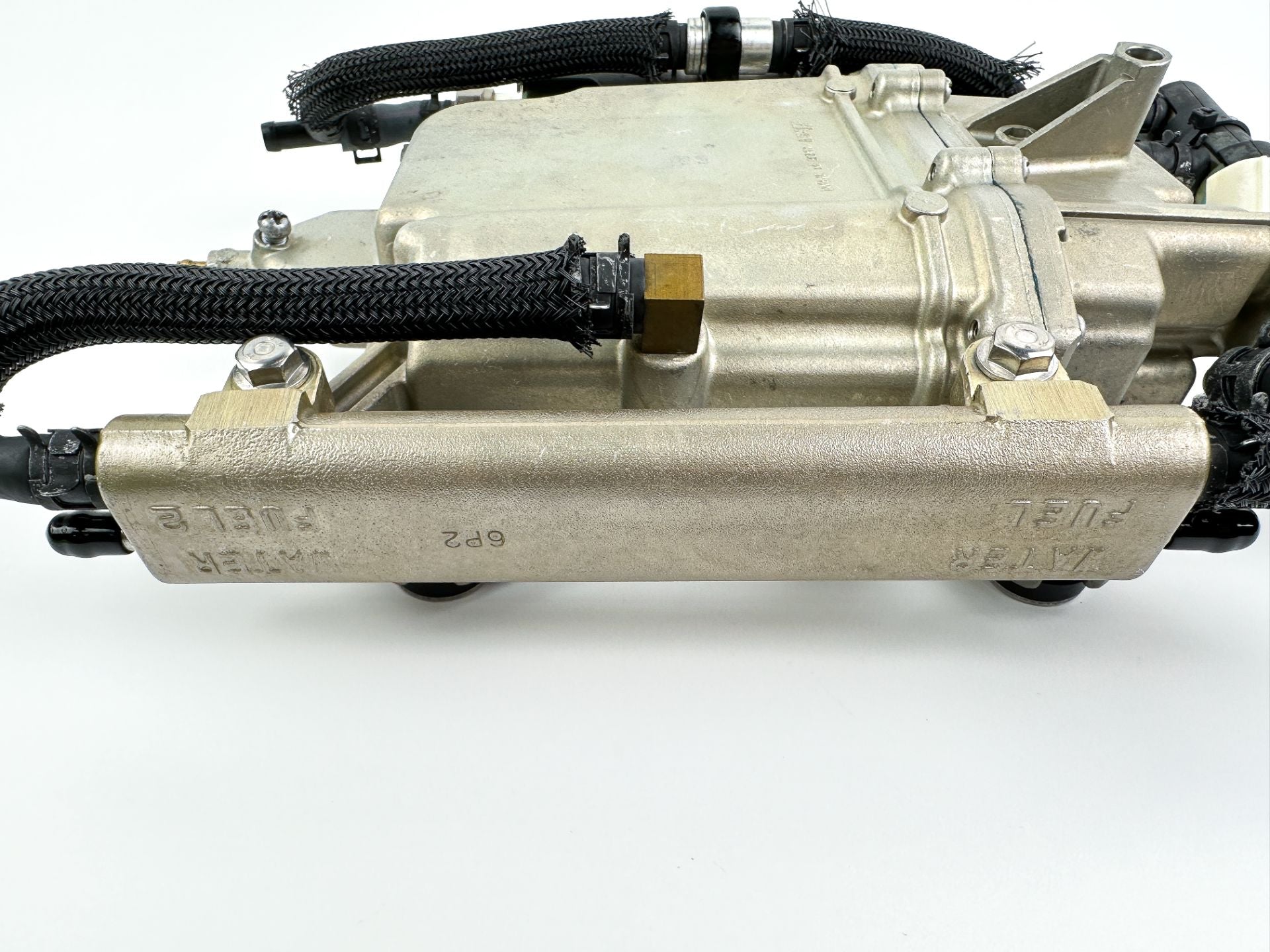 2005 Yamaha 250HP 4 Stroke VST Float Chamber Assembly 6P2-14180-00-00 Cleaned & Tested