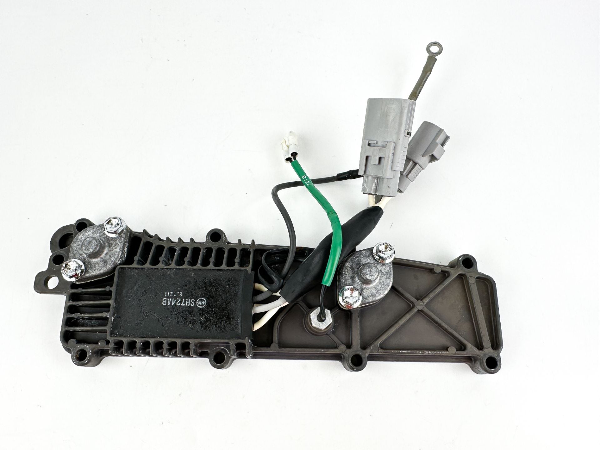 2008 Suzuki 115 HP 4 Stroke Outboard Rectifier & Regulator 32800-90J30 OEM