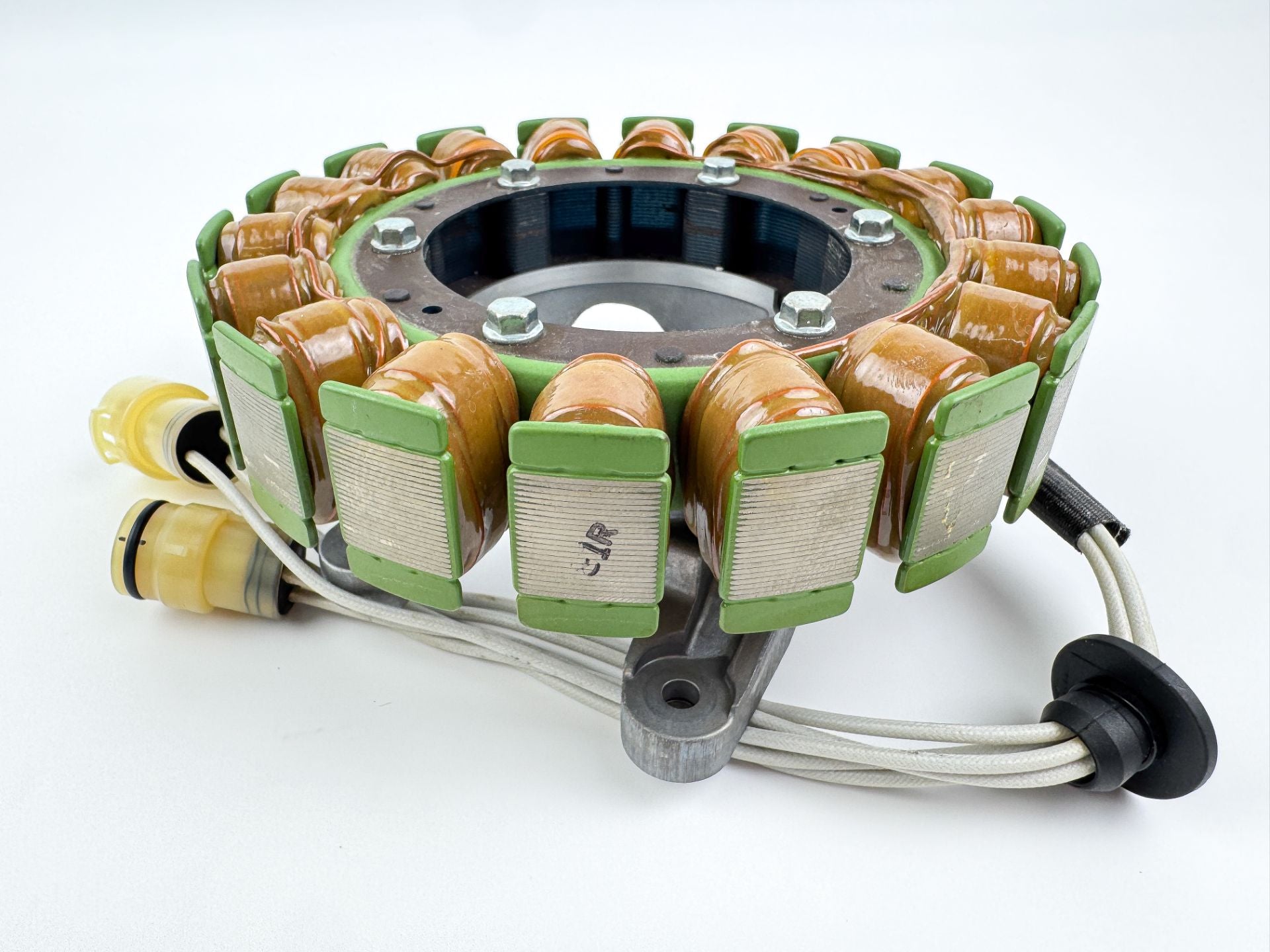2010 Yamaha 250 HP 4 Stroke Outboard Coil Pulser Base Stator Assembly 6CB-81410-00-00 OEM