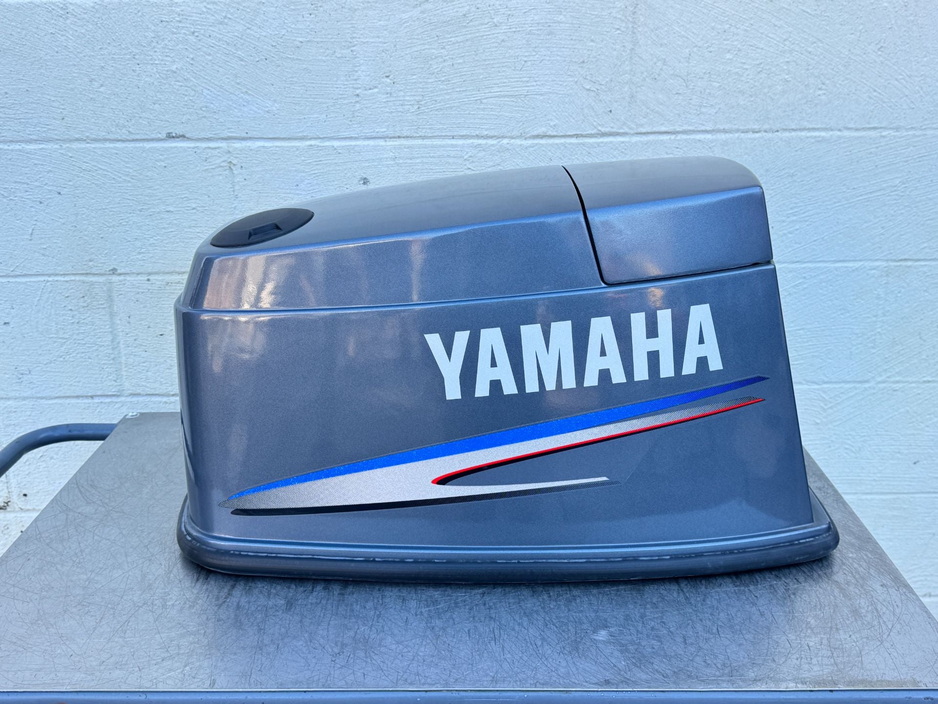 2002-2009 Yamaha 90HP 2 Stroke Outboard Top Cover Cowling Hood