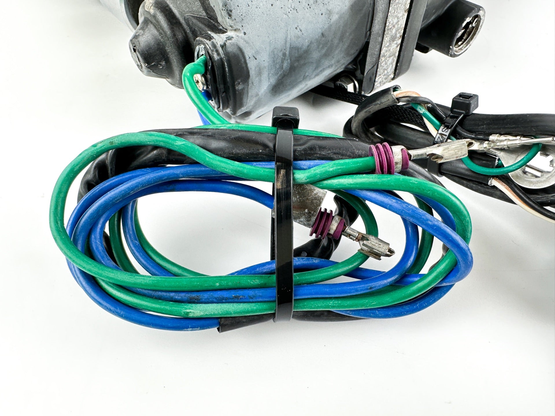 5005115 5007473 5007662 Evinrude Johnson BRP Power Trim & Tilt Unit Assembly