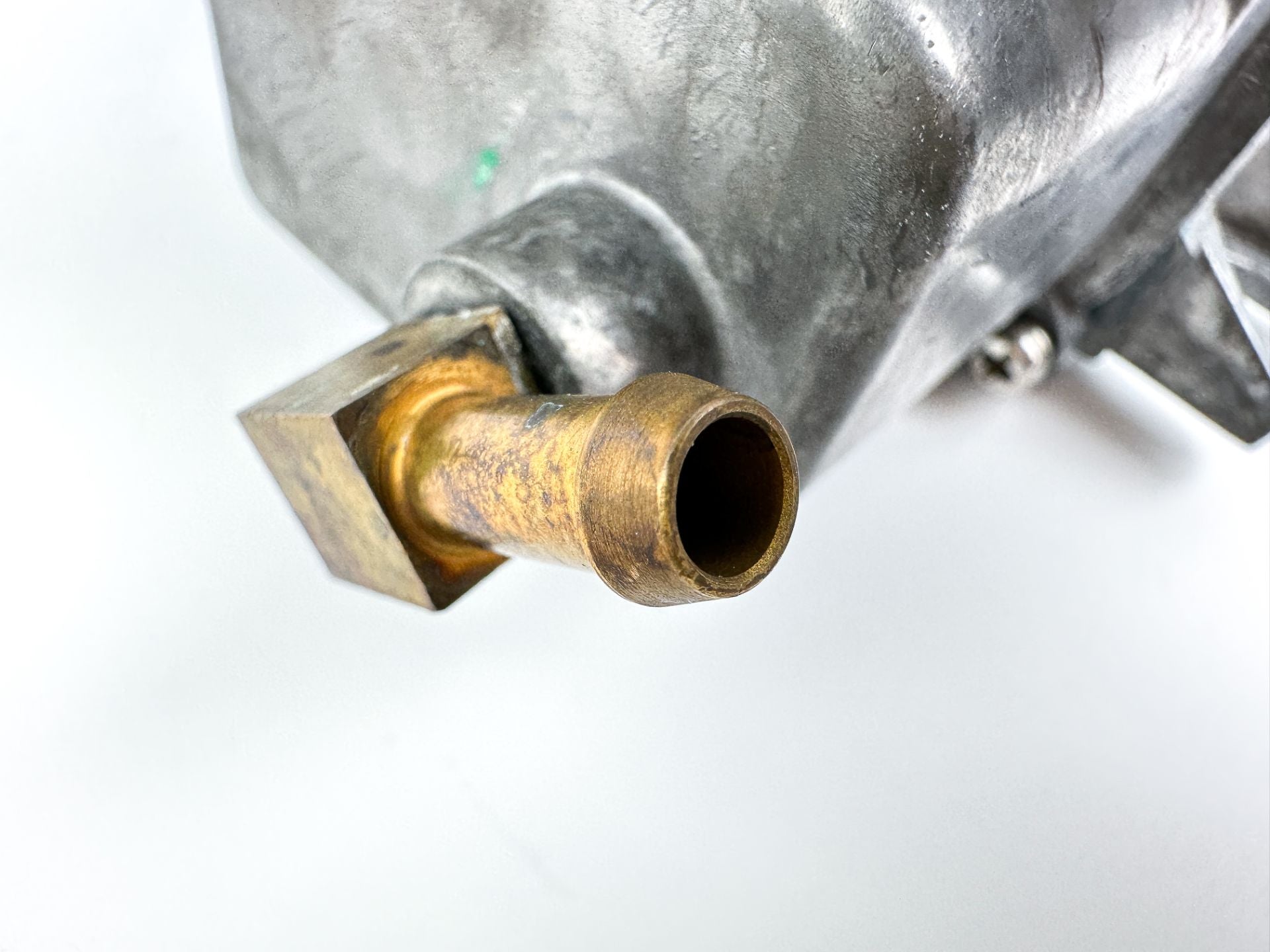 2018 Mercury 60 HP 4 Stroke Outboard Vapor Separator Tank VST 892267T03 Cleaned