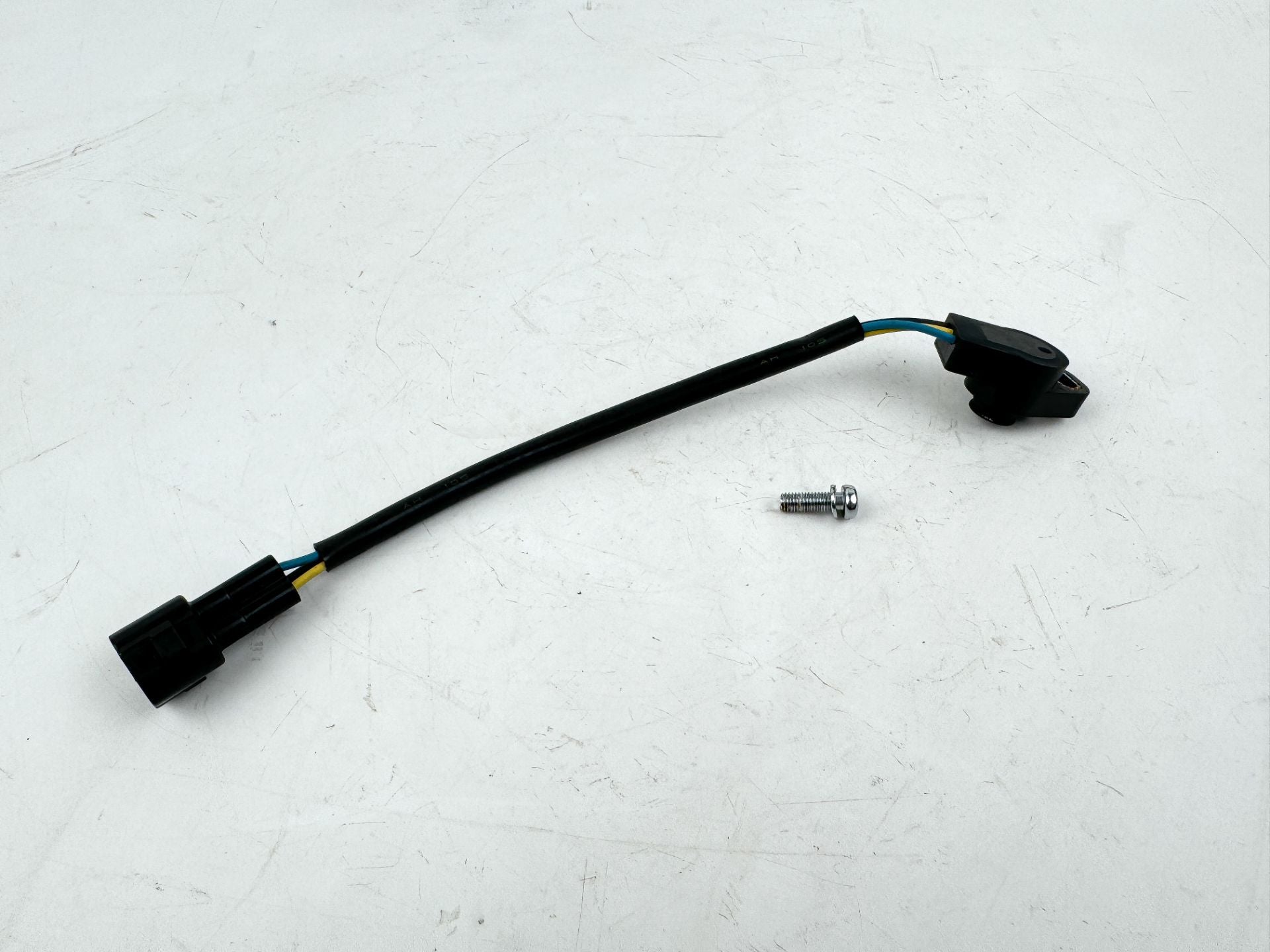 2019 Suzuki 150 HP 4 Stroke Outboard Shift Position Sensor 13580-93J02 OEM