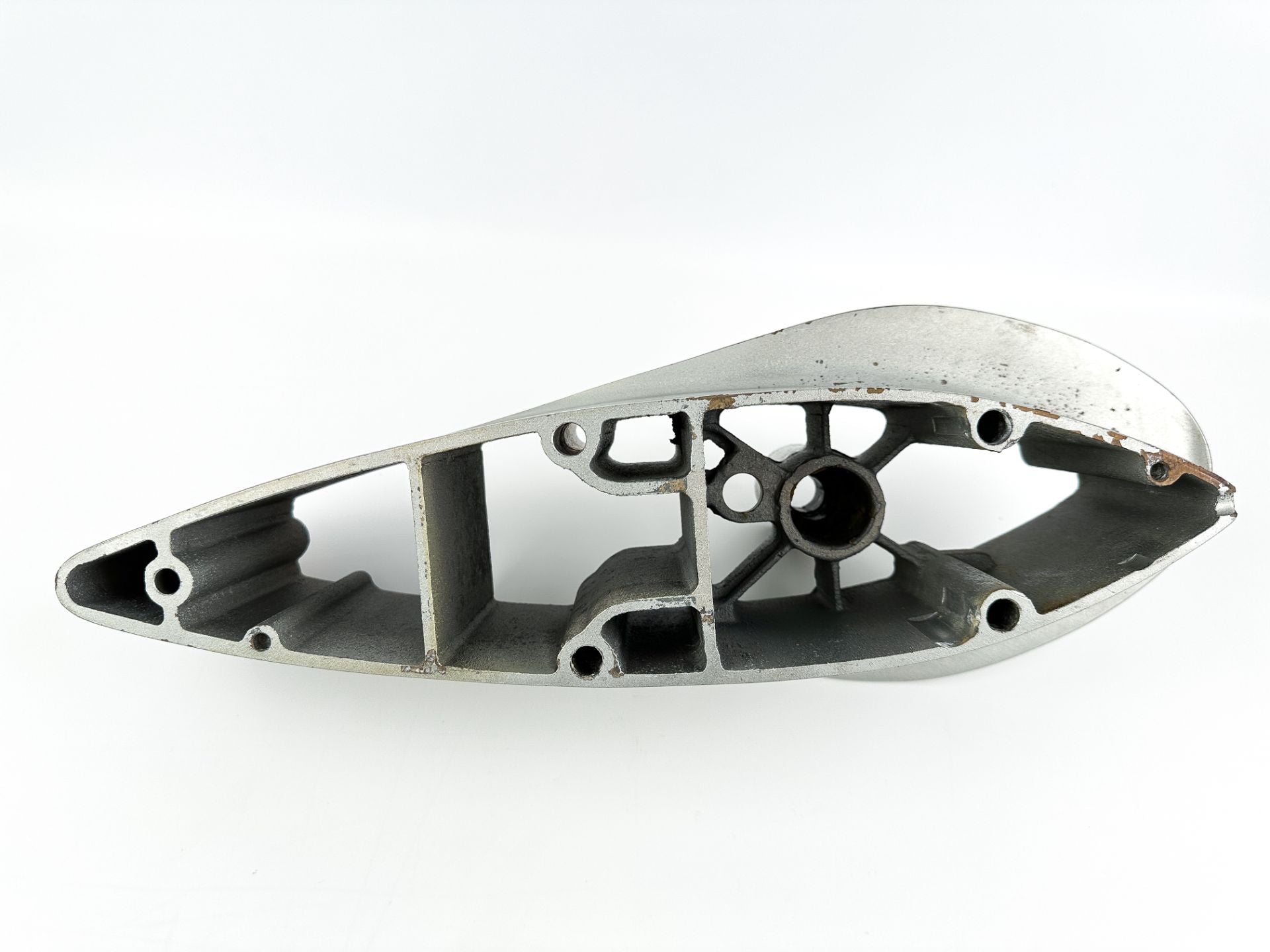 1996 Honda 50 HP 4 Stroke Outboard 5" Midsection Extension Case OEM